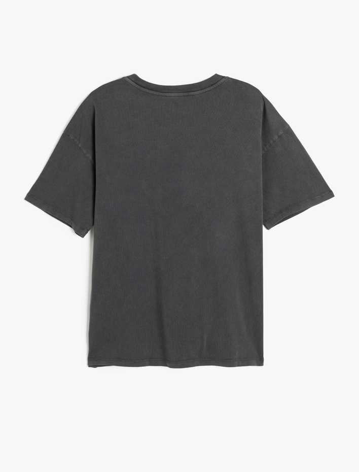  Slogan Baskılı Kısa Kollu Bisiklet Yaka Yıkamalı Oversize Tişört