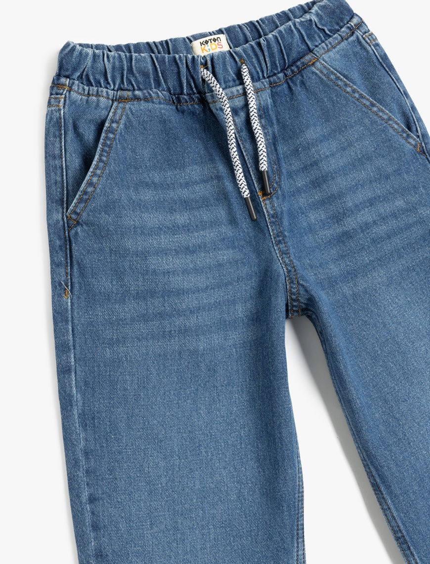  Erkek Çocuk Pamuklu Beli Bağcıklı Cep Detaylı  Denim Pantolon