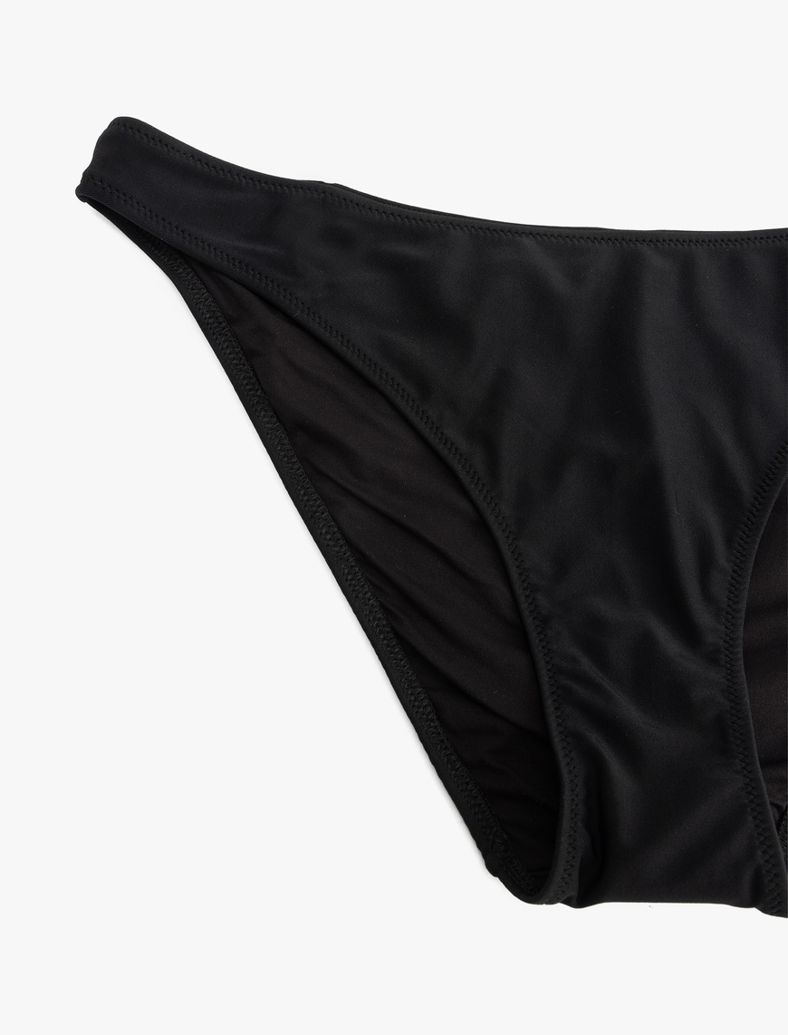   Astarlı Mat Bikini Altı