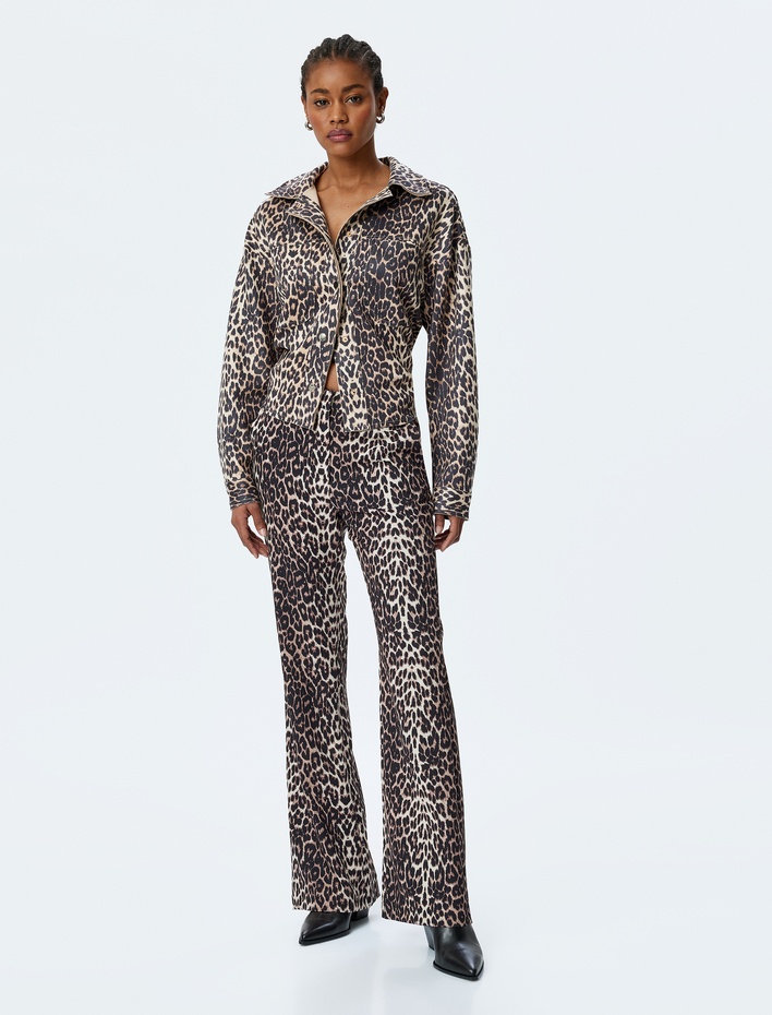  Süet Görünümlü Cepli Leopar Desenli Gömlek Ceket