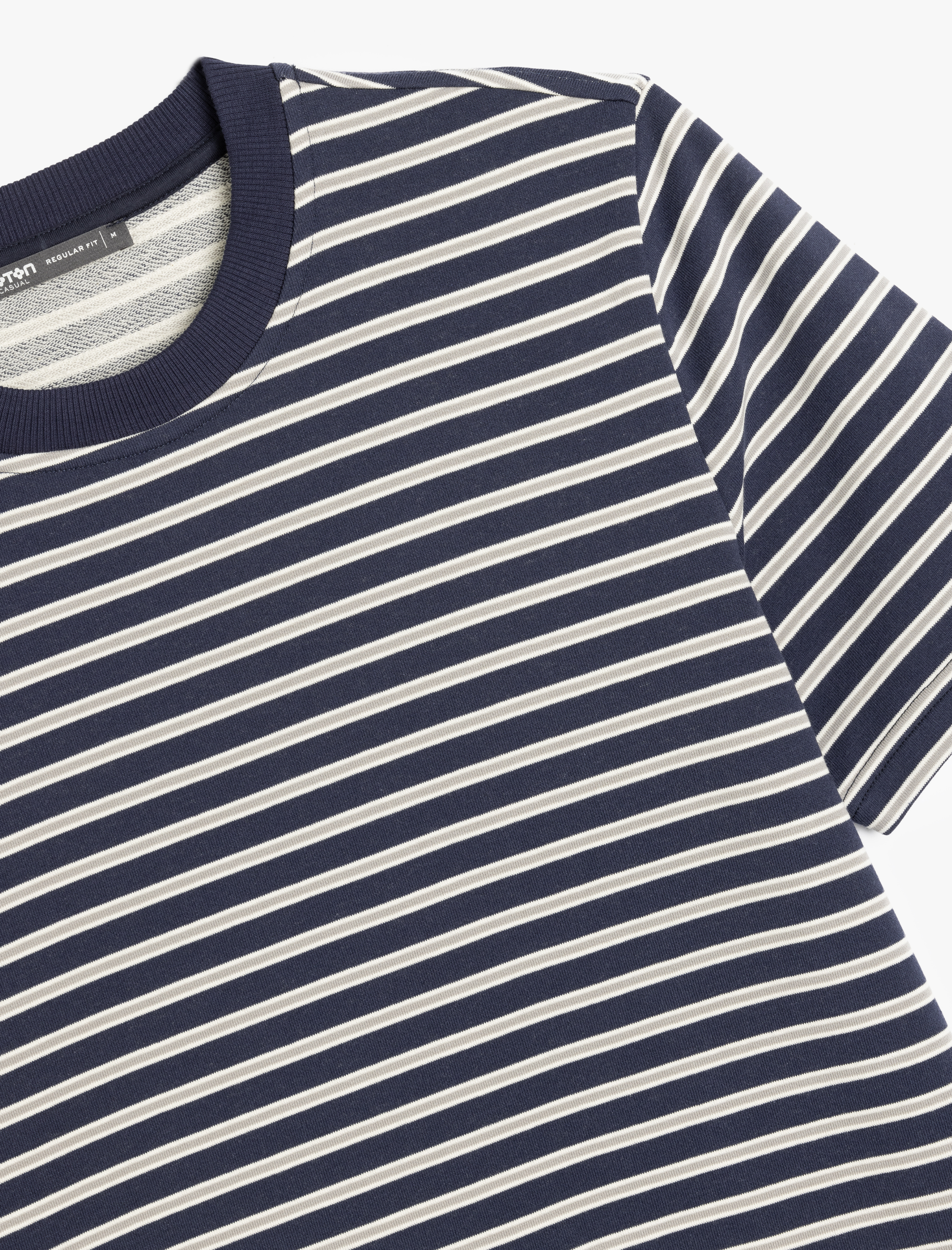   Pamuklu Tok Kumaş Regular Fit Çizgili Kısa Kollu Bisiklet Yaka Basic Tişört
