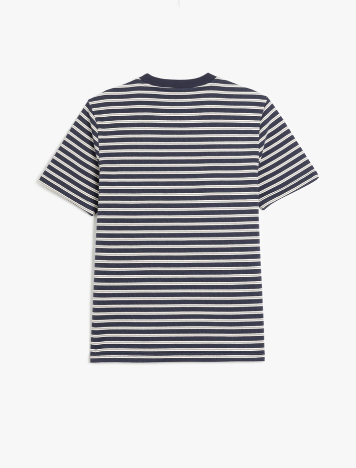  Pamuklu Tok Kumaş Regular Fit Çizgili Kısa Kollu Bisiklet Yaka Basic Tişört