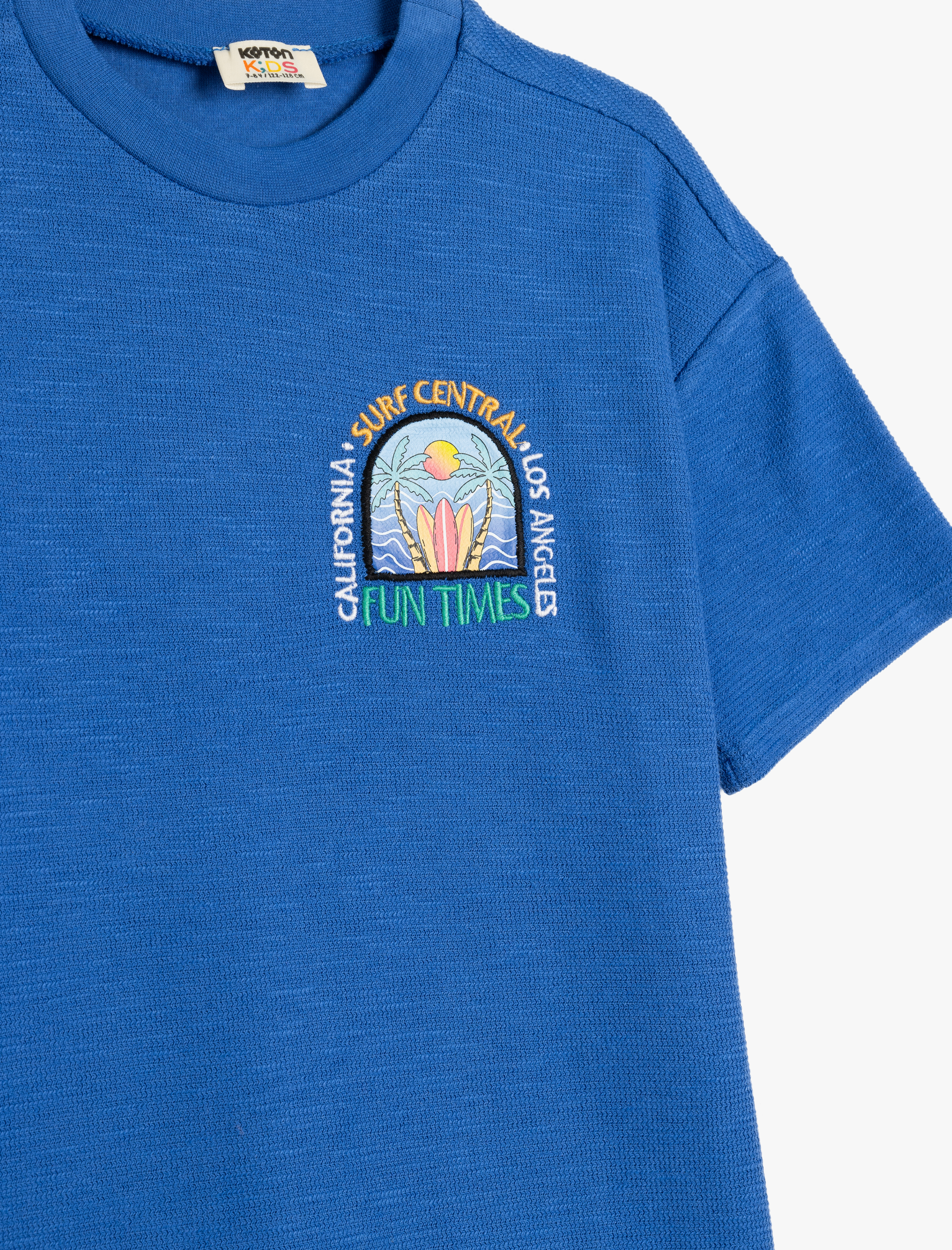  Erkek Çocuk Bisiklet Yaka Kısa Kollu Nakış Detaylı Pamuklu Tişört