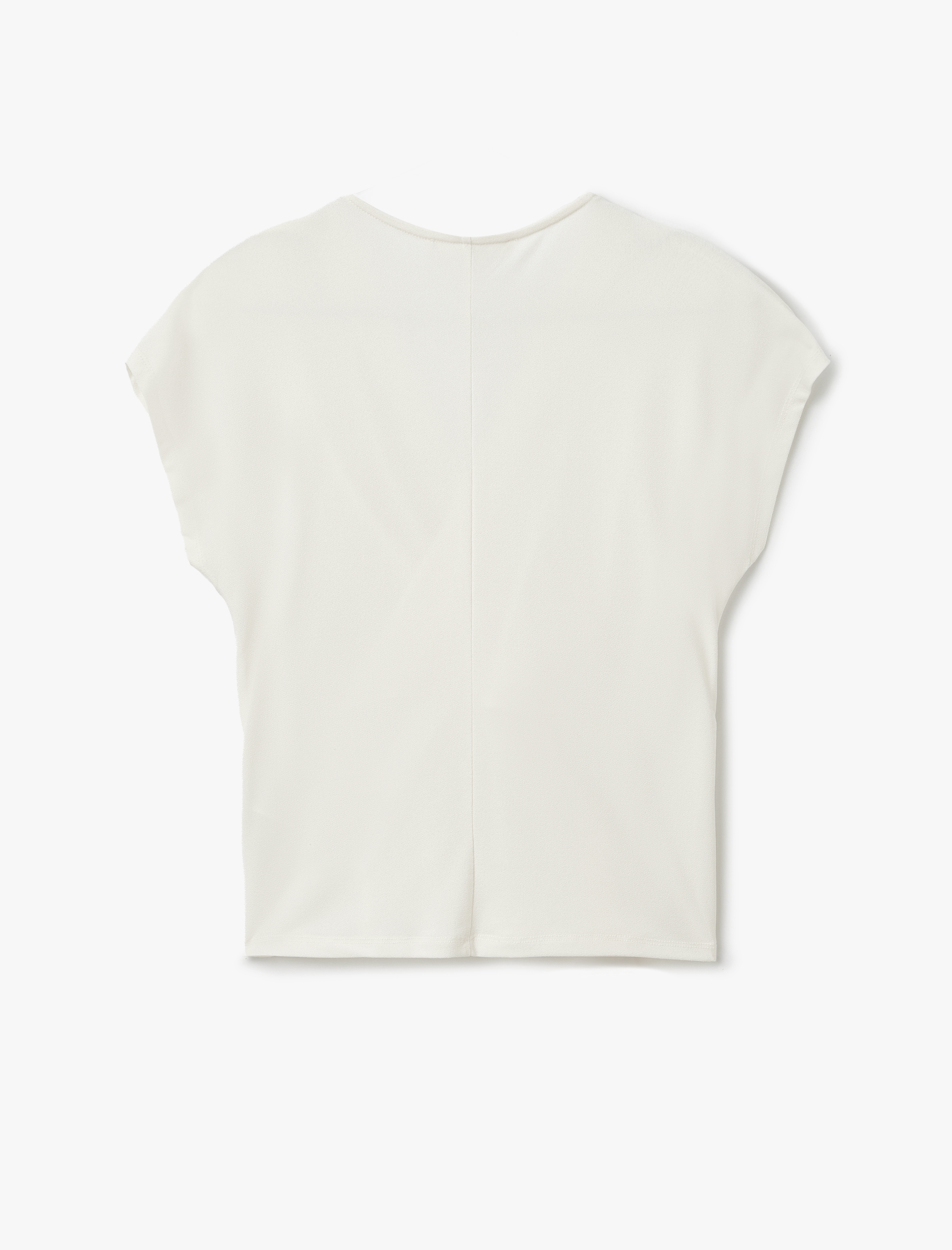   V Yaka Düğüm Detaylı Kolsuz Kruvaze Bluz