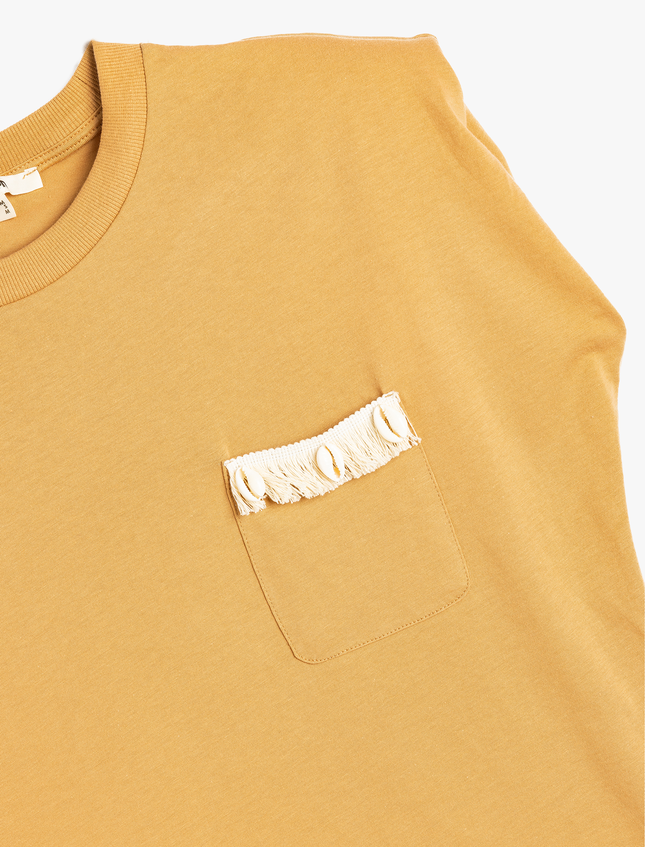   Pamuklu Aplike Cep Detaylı Bisiklet Yaka Kolsuz Tişört