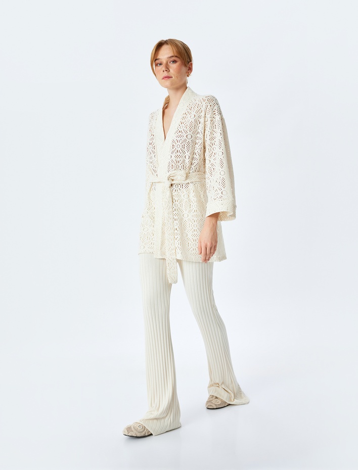  Pamuklu Geniş Kol Kuşak Detaylı Uzun Kroşe Kimono Ceket