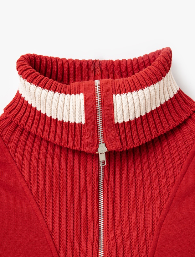 Yarım Fermuarlı Biyeli Oversize Dik Yaka Kolej Baskılı Sweatshirt_2
