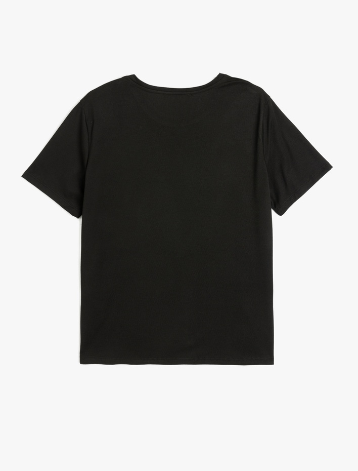  Viskon Kumaş Karışımlı Kısa Kollu Bisiklet Yaka Taş Detaylı Kadın Tişört
