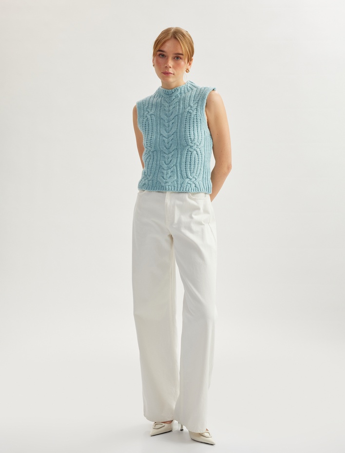  Kolsuz Bisiklet Yaka Dokulu Triko Süveter