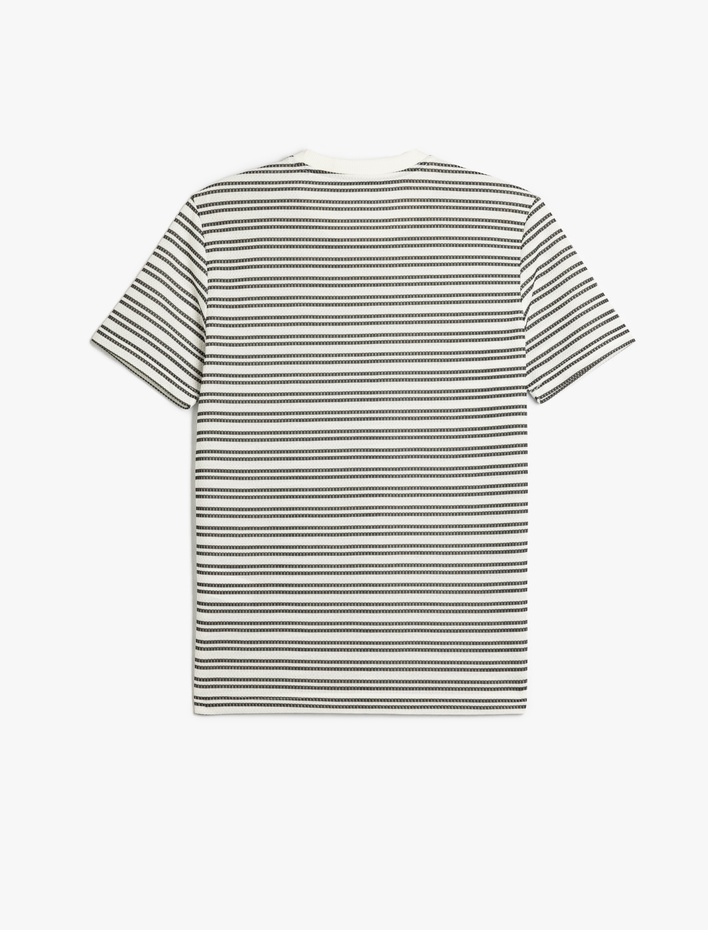  Çizgili Kısa Kollu Bisiklet Yaka Slim Fit Tişört