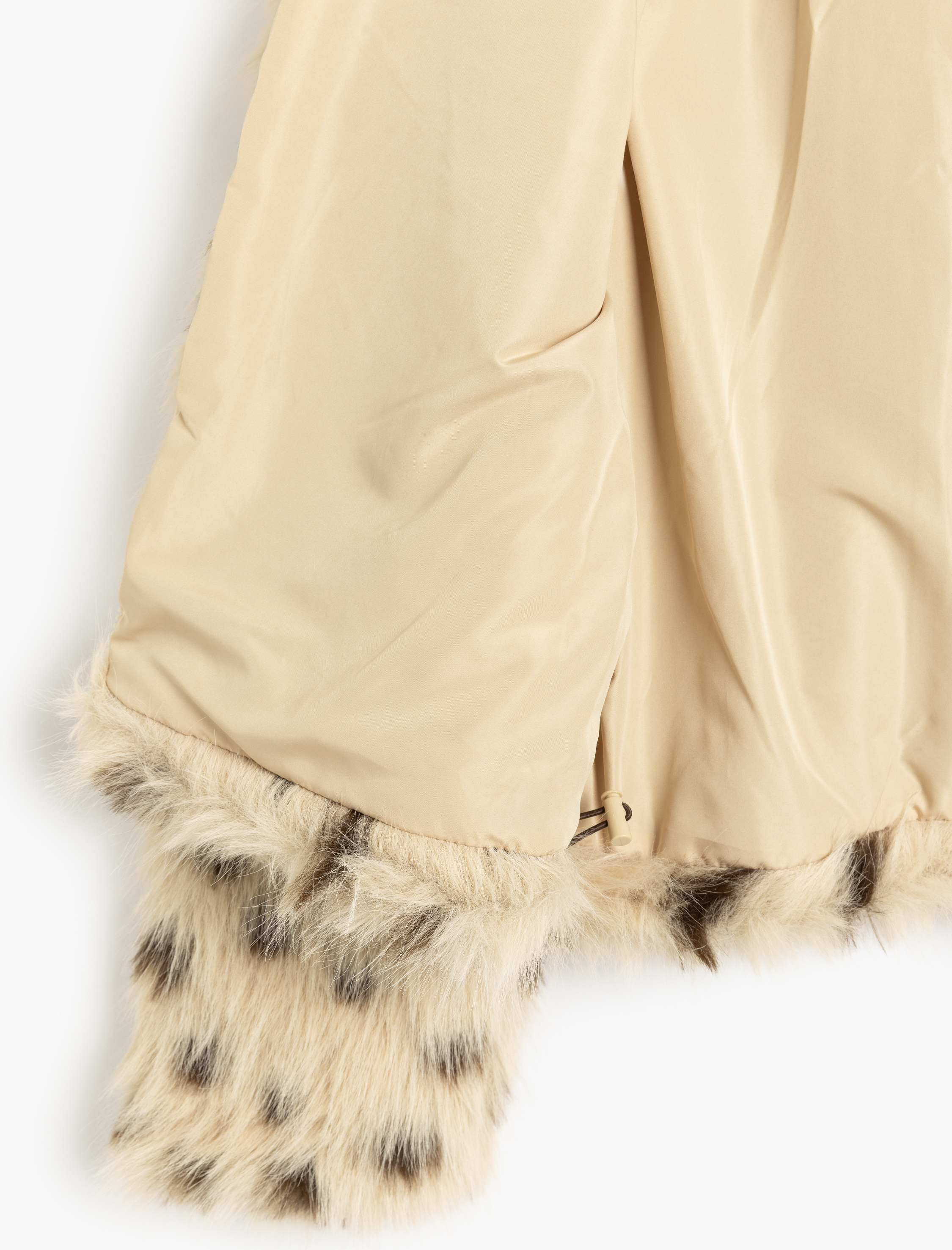   Uzun Kollu Dik Yaka Leopar Desenli Suni Kürk Ceket