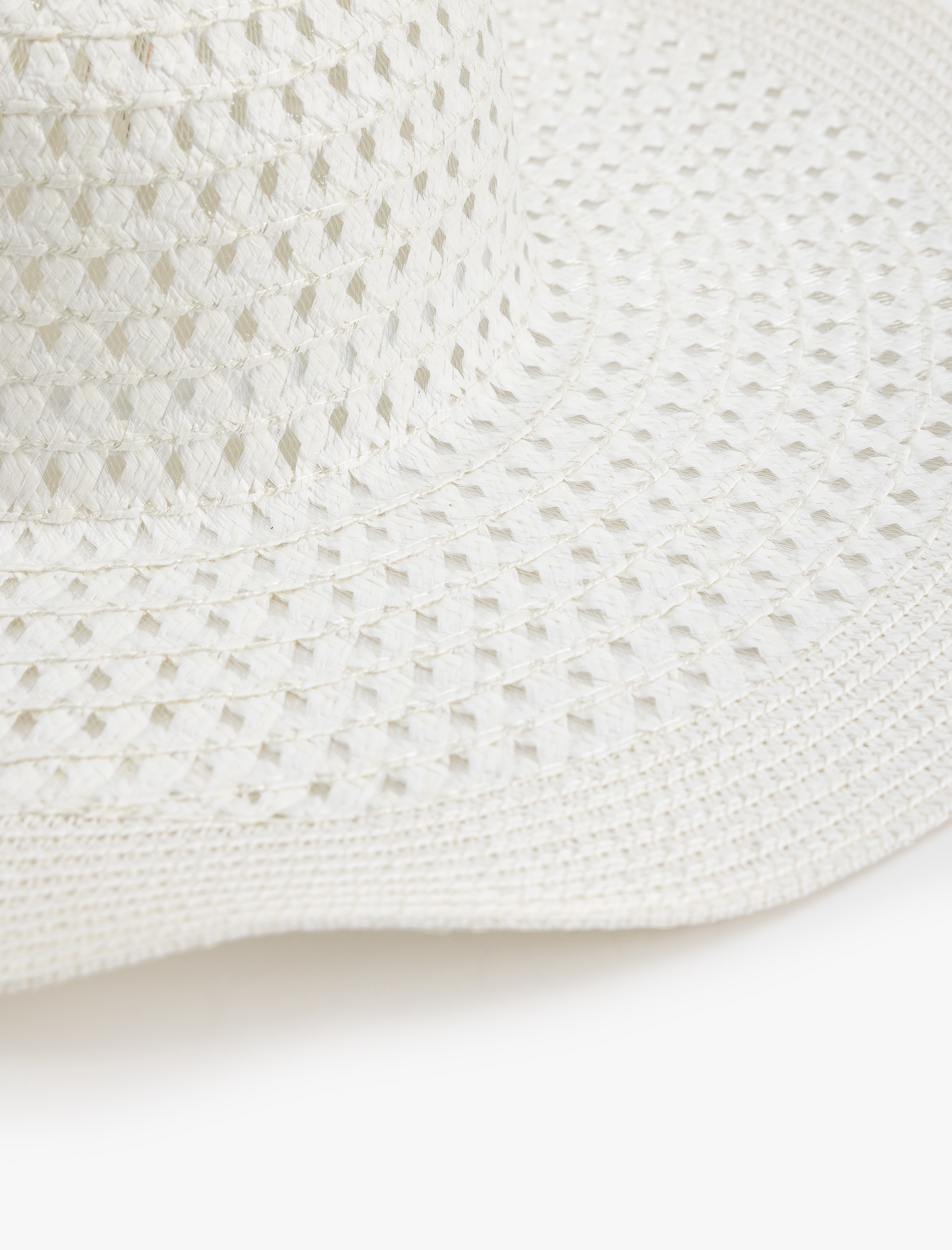  Kadın Hasır Şapka