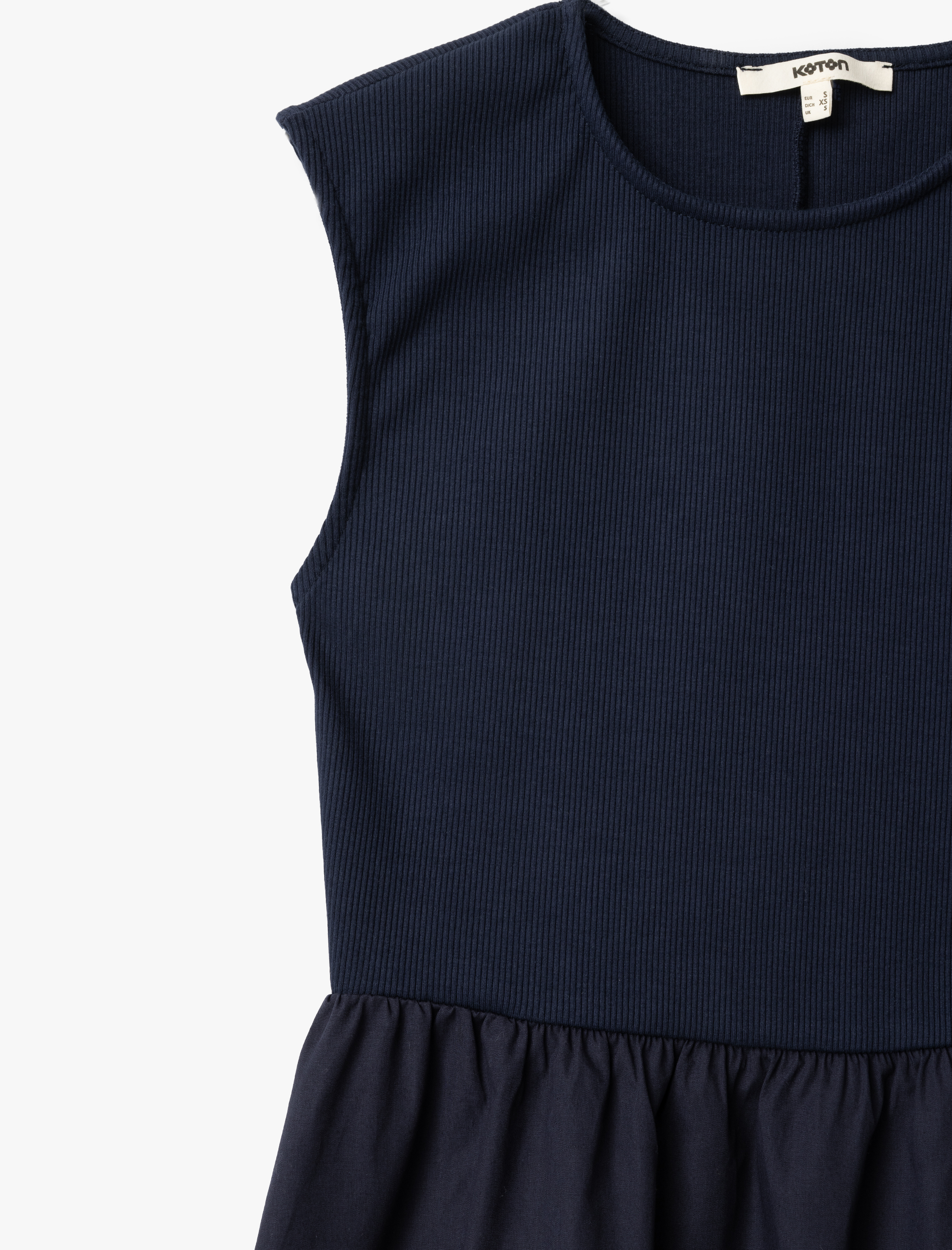   Pamuklu Bisiklet Yaka Midi Boy Kolsuz Kloş Elbise