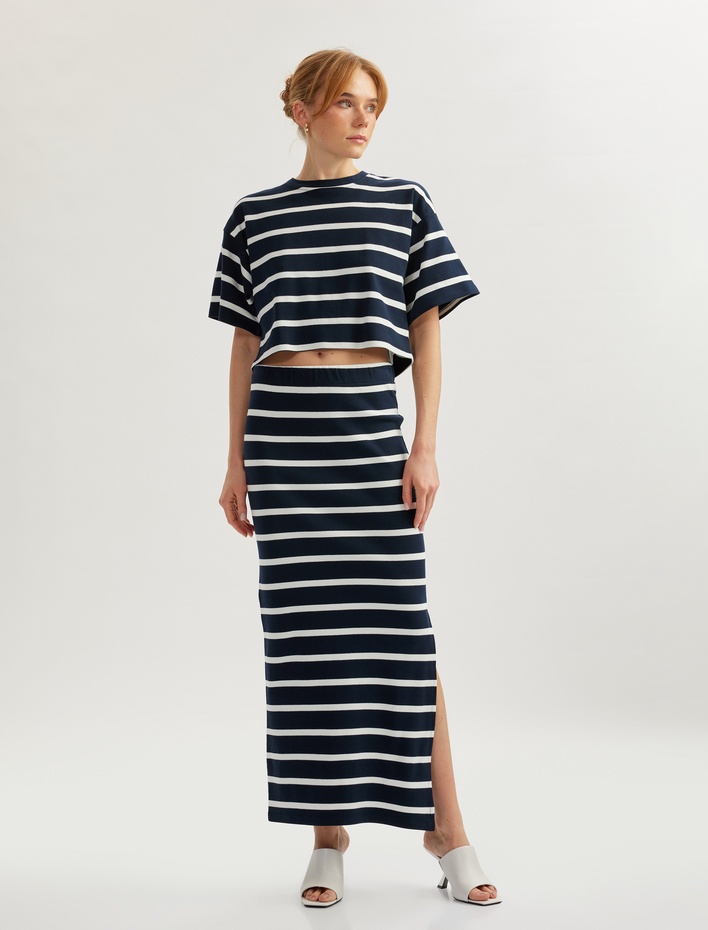  Çizgili Yırtmaç Detaylı Pamuklu Standart Bel Uzun Kalem Etek