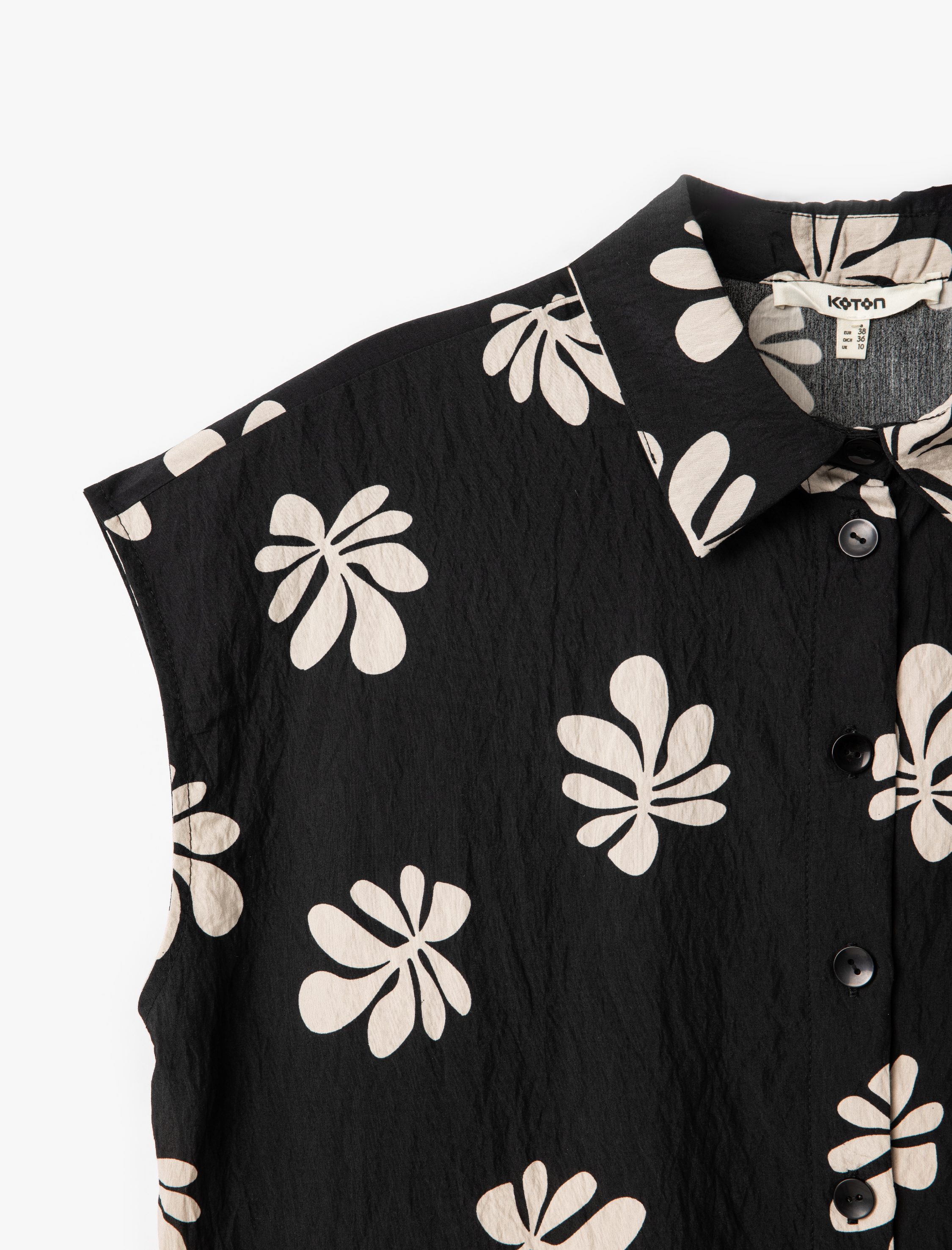   Rahat Kalıp Floral Desenli Kolsuz Viskon Gömlek