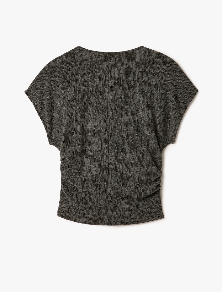  Drape Detaylı Kısa Yarasa Kollu Bisiklet Yaka Slim Fit Dokulu Tişört