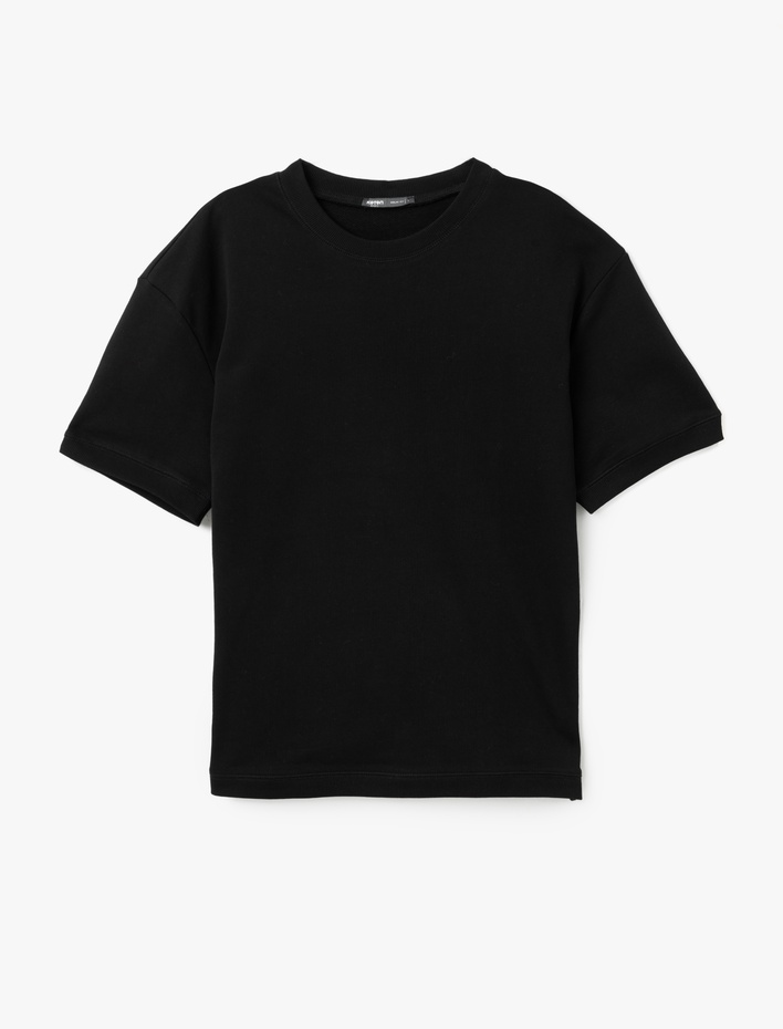  Kısa Kollu Bisiklet Yaka Pamuklu Tok Kumaş Basic Oversize Tişört