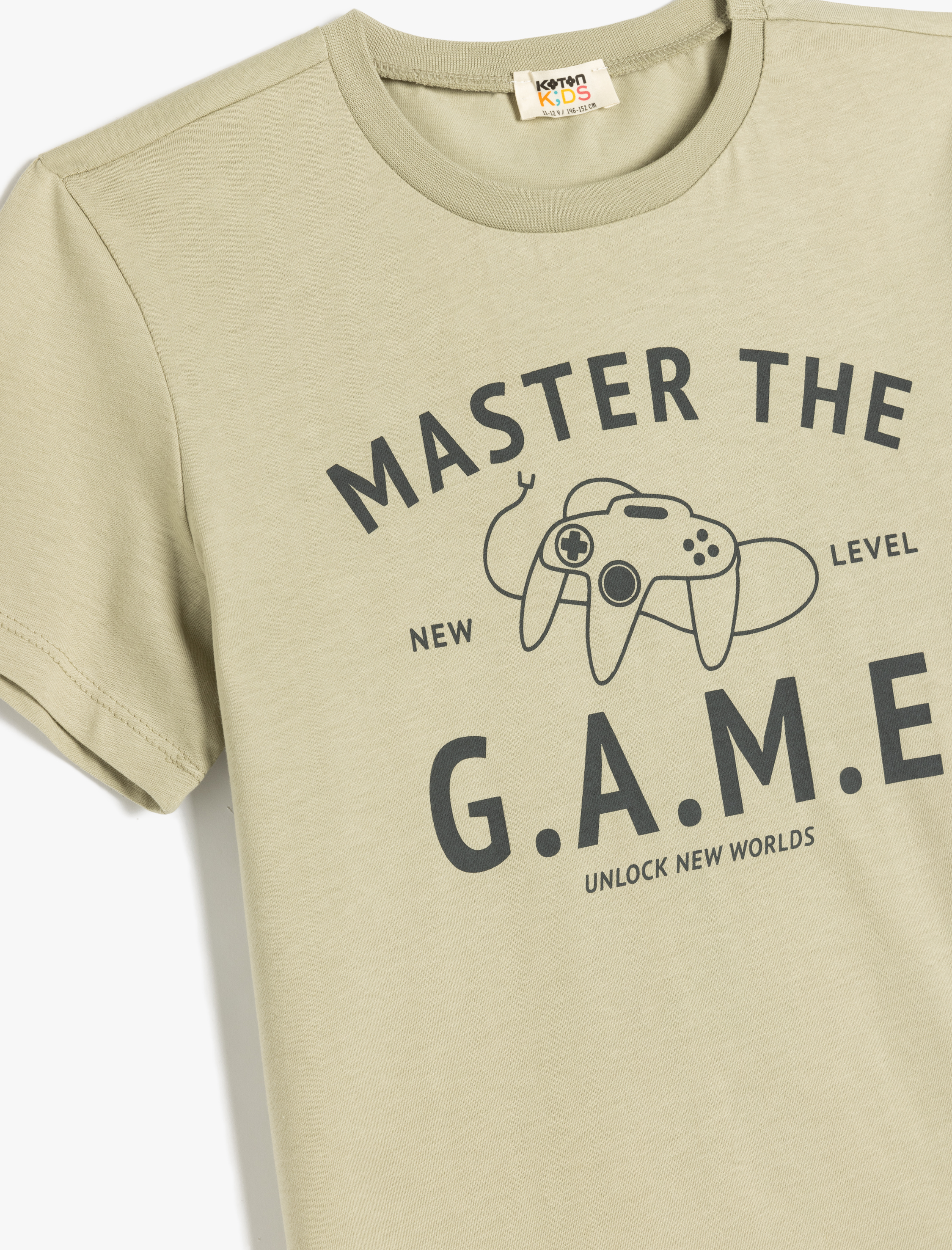  Erkek Çocuk Bisiklet Yaka Oyun Temalı Baskılı Kısa Kollu Pamuklu Tişört