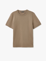 Kısa Kollu Pamuklu Tok Kumaş Bisiklet Yaka Dikiş Detaylı Oversize Tişört