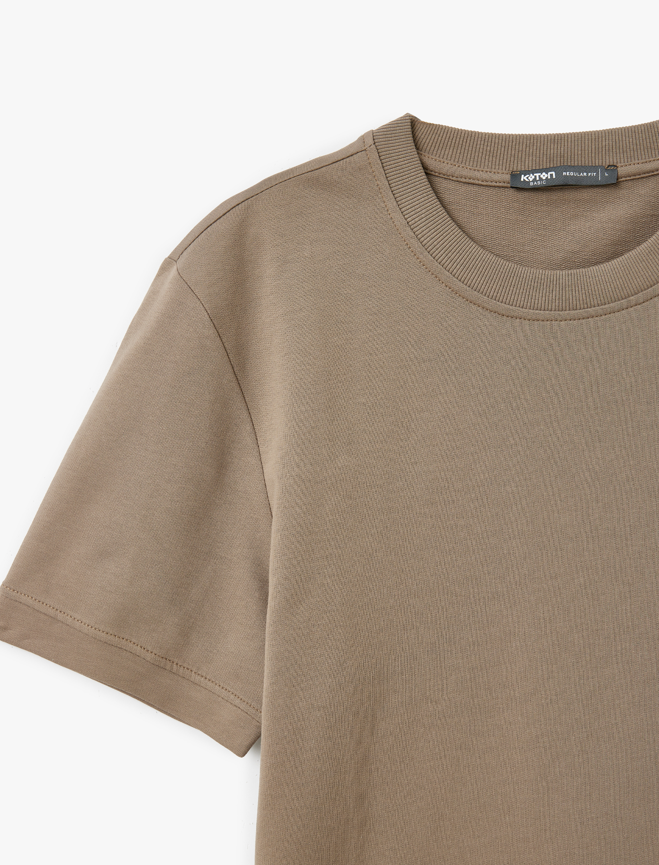   Kısa Kollu Pamuklu Tok Kumaş Bisiklet Yaka Dikiş Detaylı Oversize Tişört