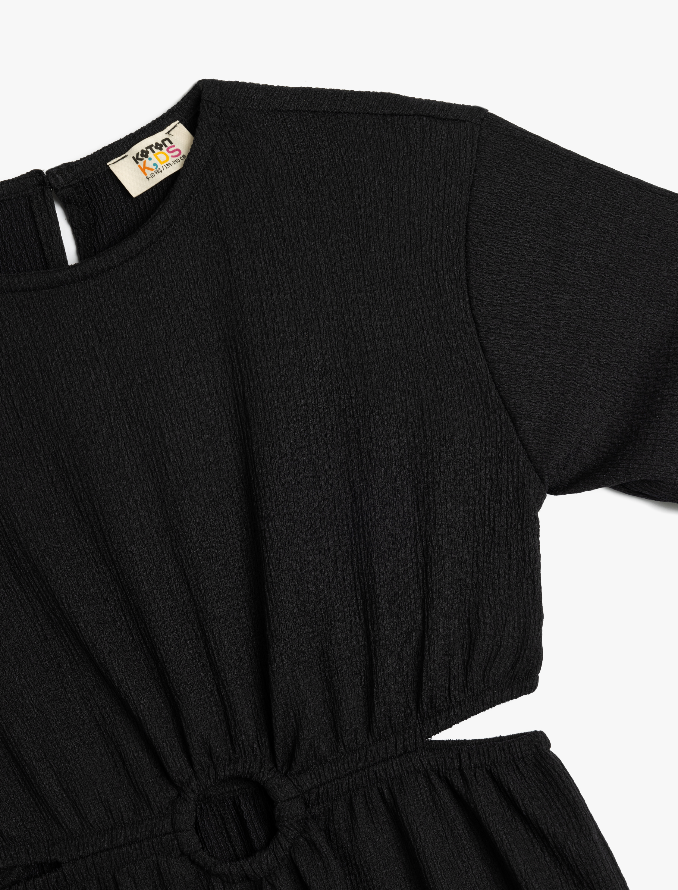  Kız Çocuk Kısa Kollu Bisiklet Yaka Pencere Detaylı Uzun Tulum