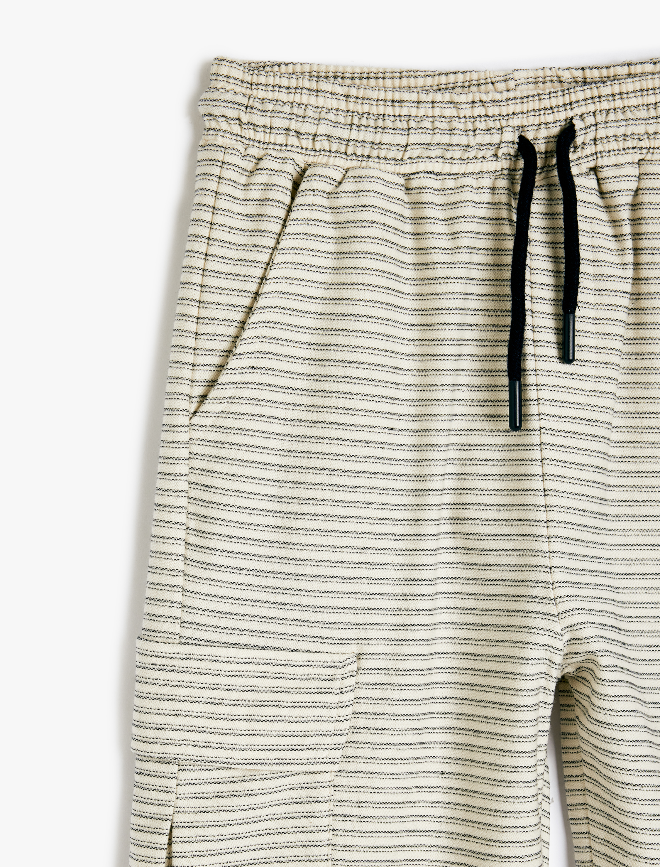  Erkek Çocuk Pamuklu Cep Detaylı Beli Bağlamalı Çizgili Şort