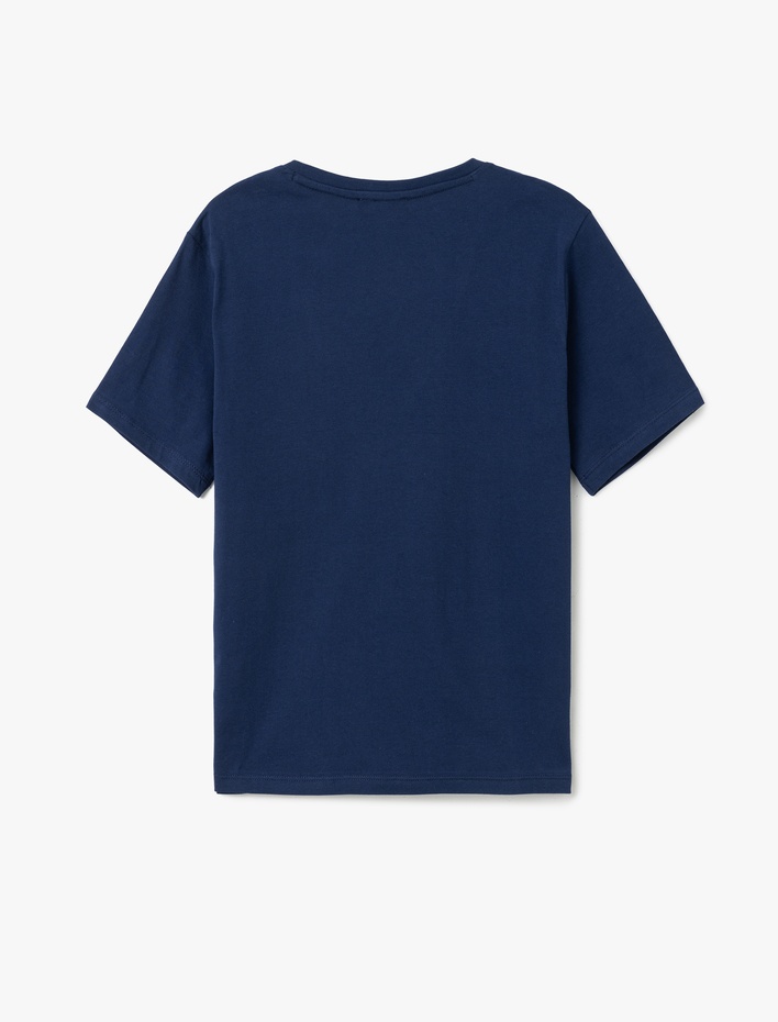  Pamuklu Kısa Kollu Derin V Yaka Tişört