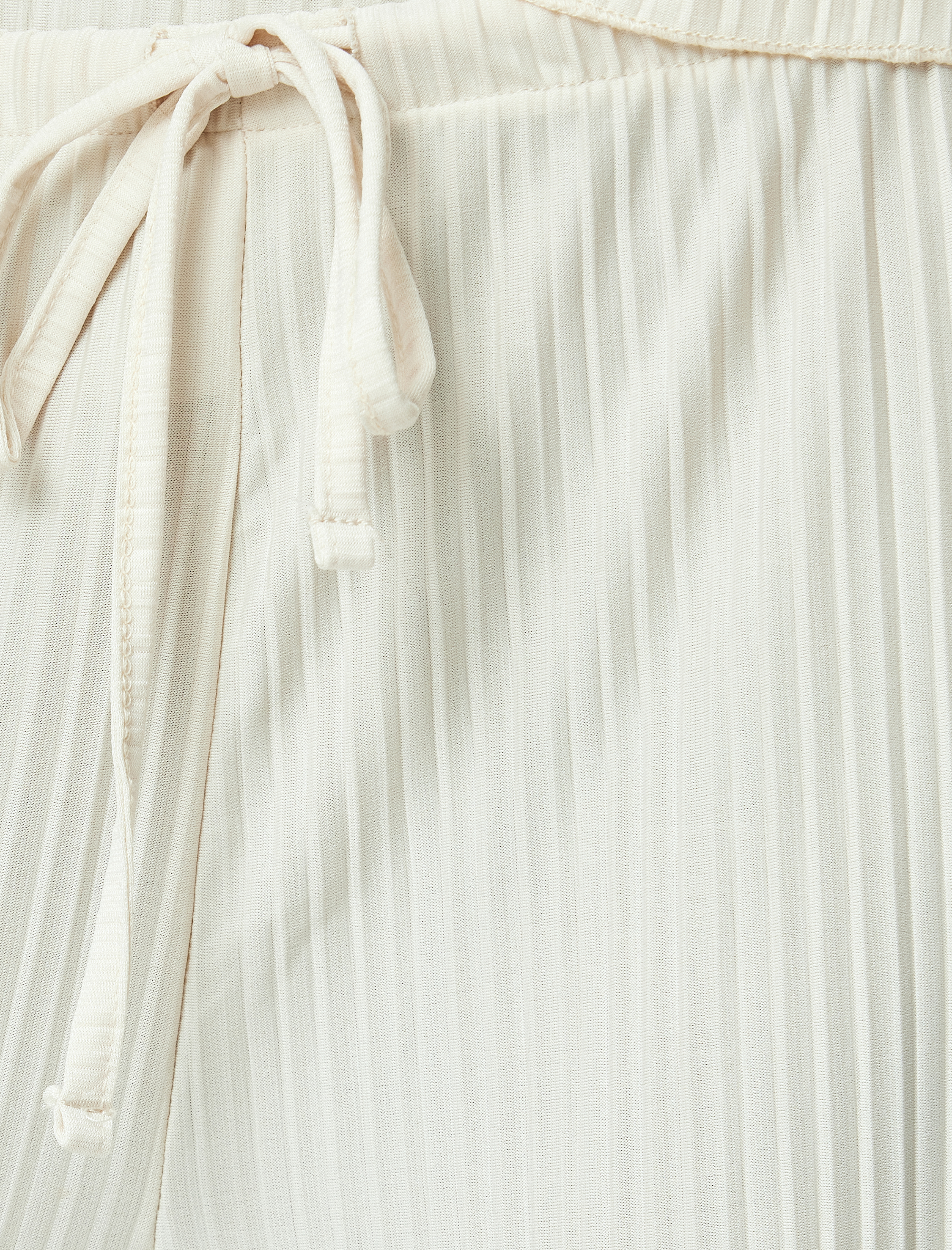 Beli Bağlamalı Rahat Kalıp Bol Paça Piliseli Pantolon