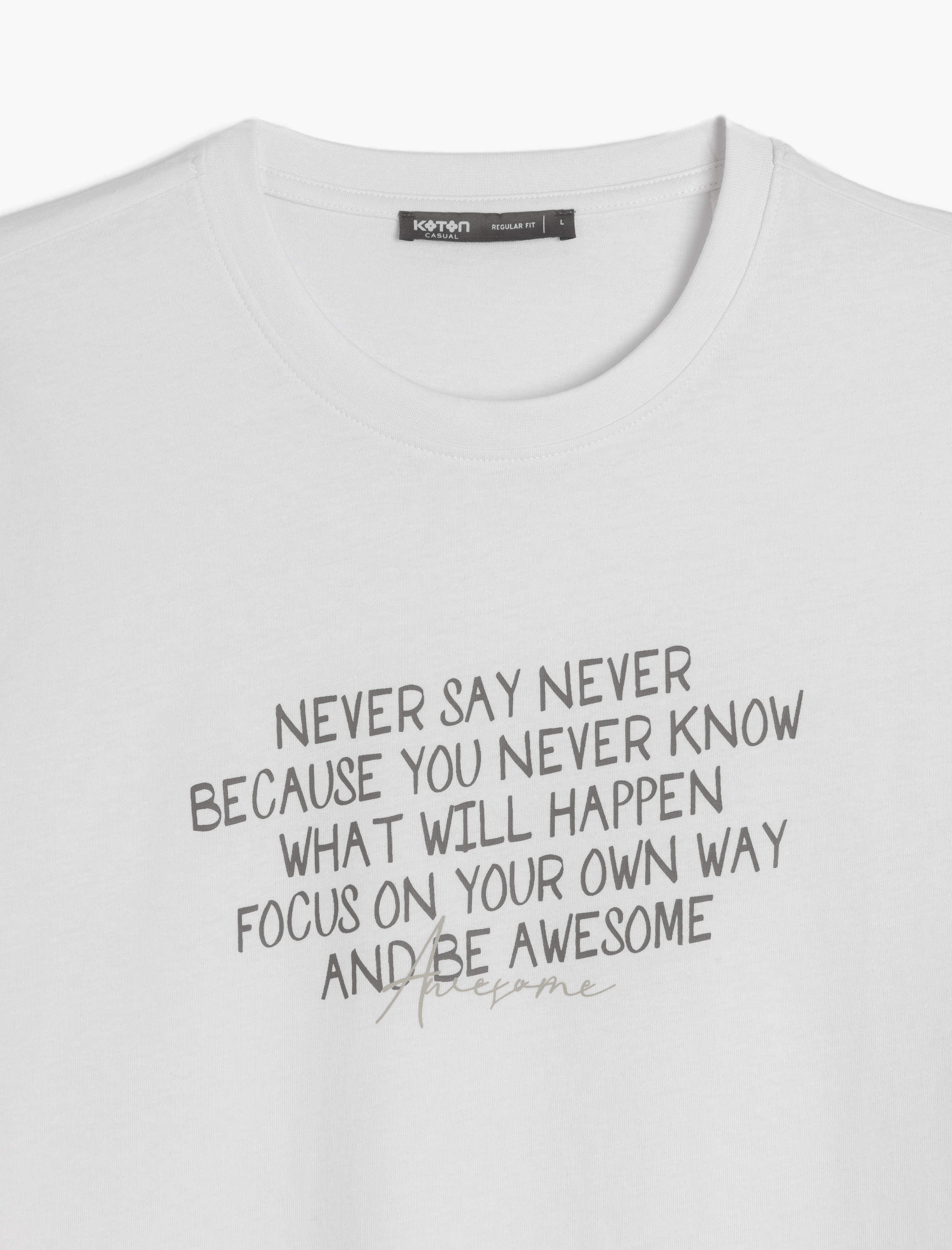   Kısa Kollu Pamuklu Regular Fit Bisiklet Yaka Slogan Baskılı Tişört