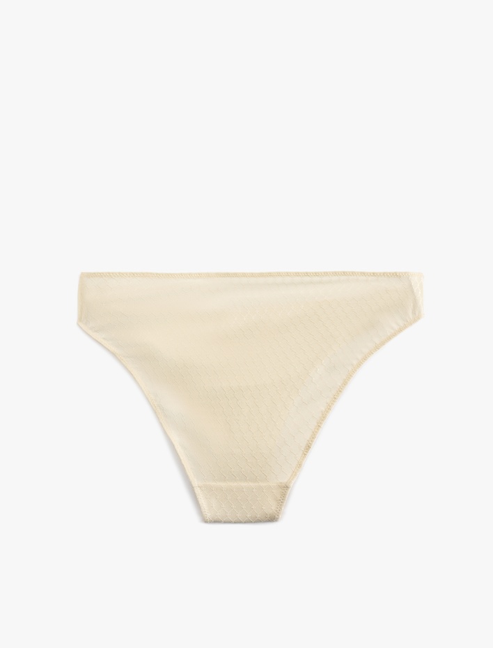  Metal Aksesuar Detaylı Dokulu Brief Külot