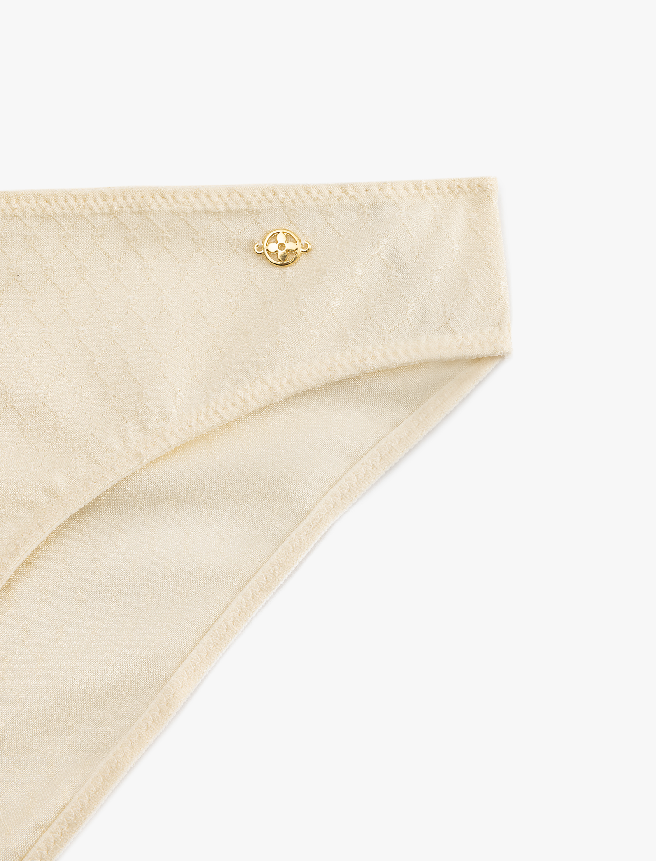   Metal Aksesuar Detaylı Dokulu Brief Külot