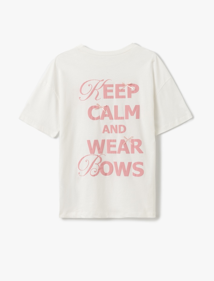  Fiyonk Detaylı Arkası Baskılı Kısa Kollu Bisiklet Yaka Tişört