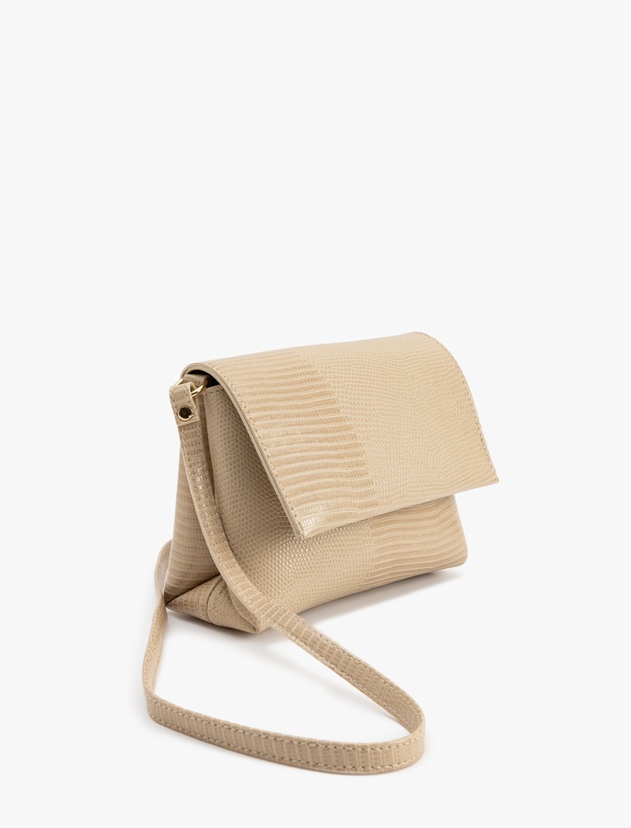 Kadın Kroko Görünümlü Askılı Kapaklı Çapraz Çanta