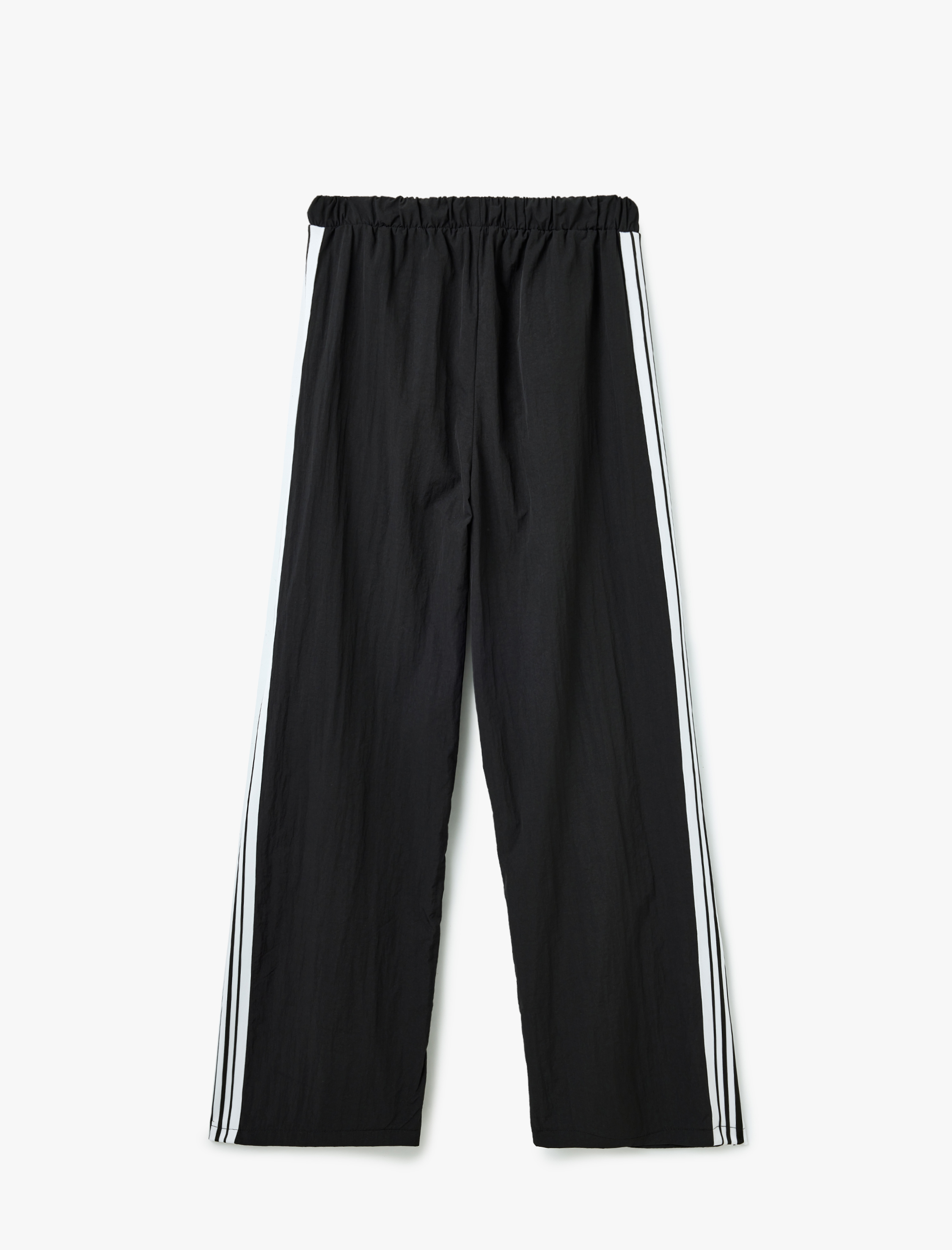   Şerit Detaylı Beli Lastikli Cepli Boru Paça Eşofman Pantolon