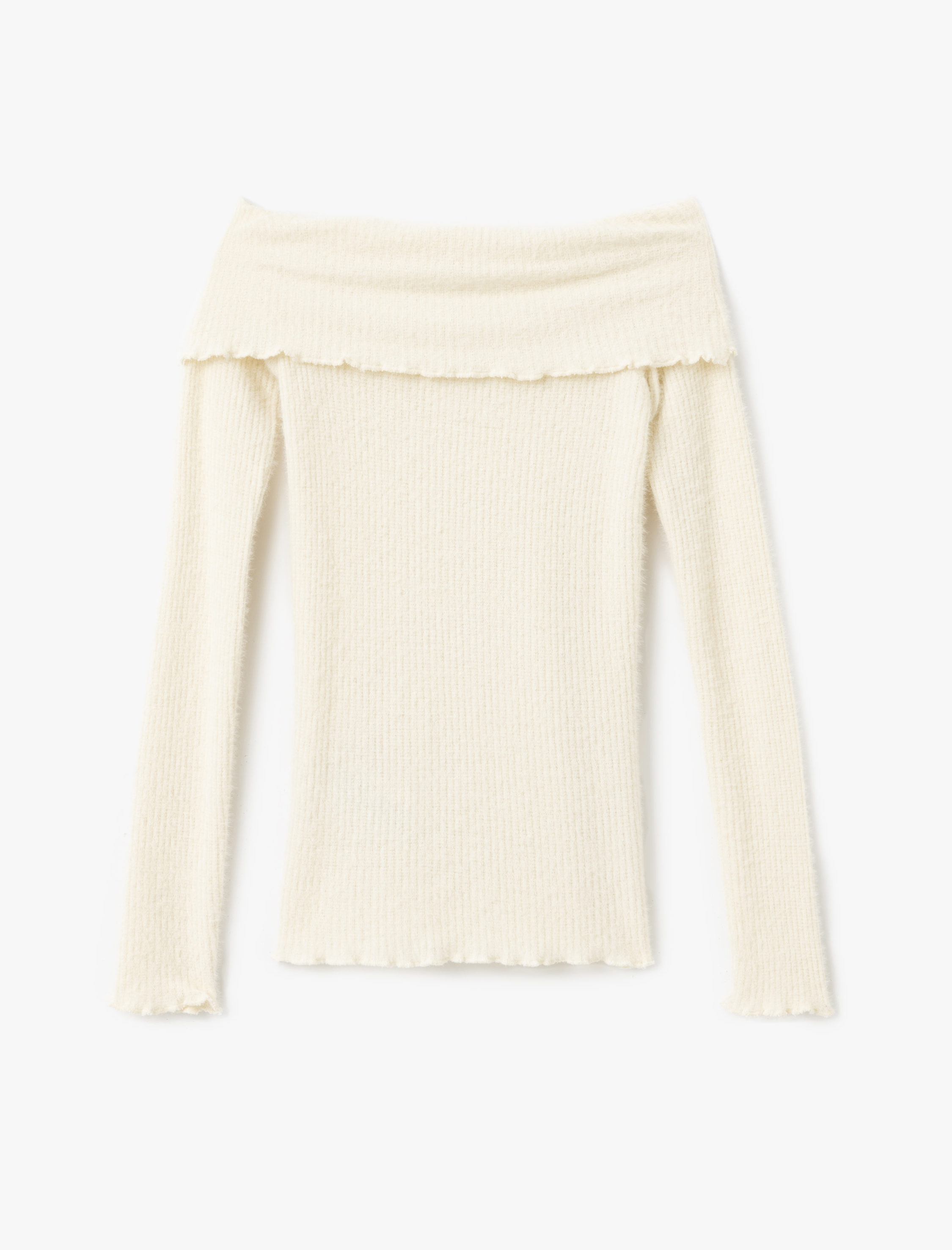 Madonna Yaka Omzu Açık Uzun Kollu Yırtmaç Detaylı Tişört