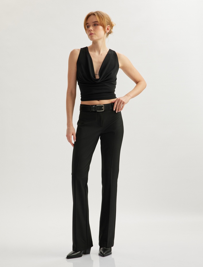  Degaje Yaka Kolsuz Bluz