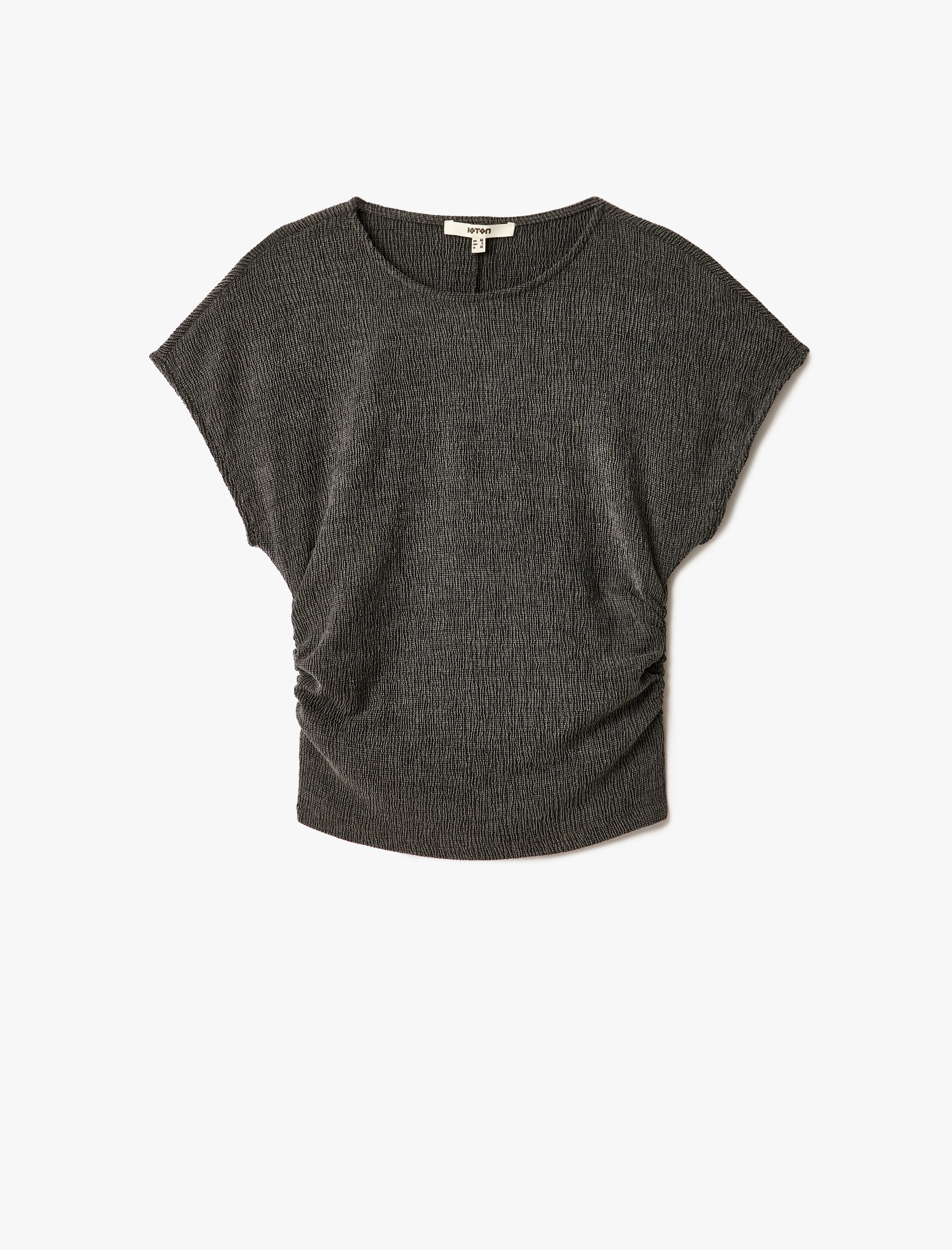   Drape Detaylı Kısa Yarasa Kollu Bisiklet Yaka Slim Fit Dokulu Tişört