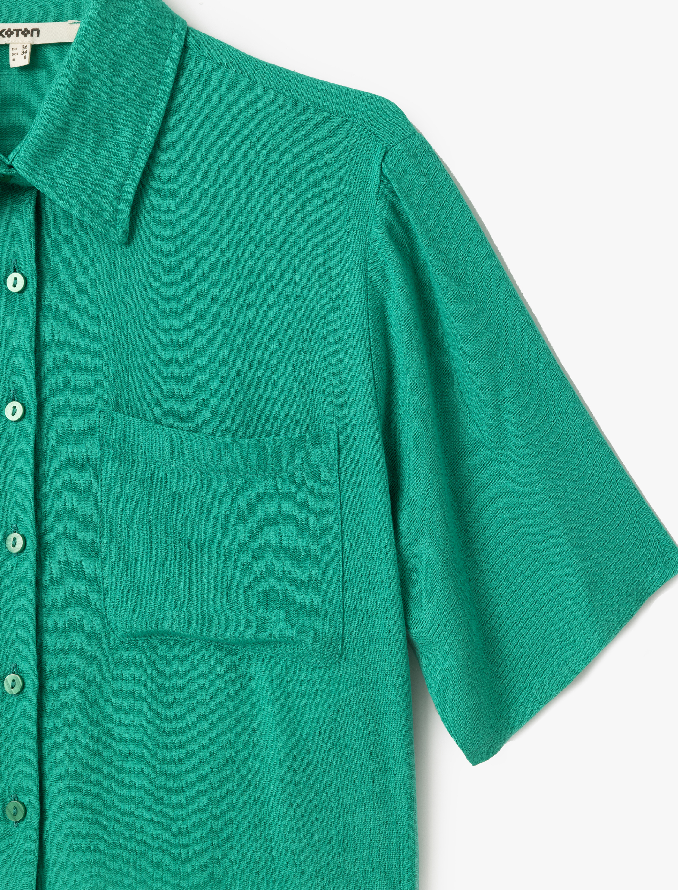   Cep Detaylı Kısa Kollu Viskon Crop Oversize Gömlek