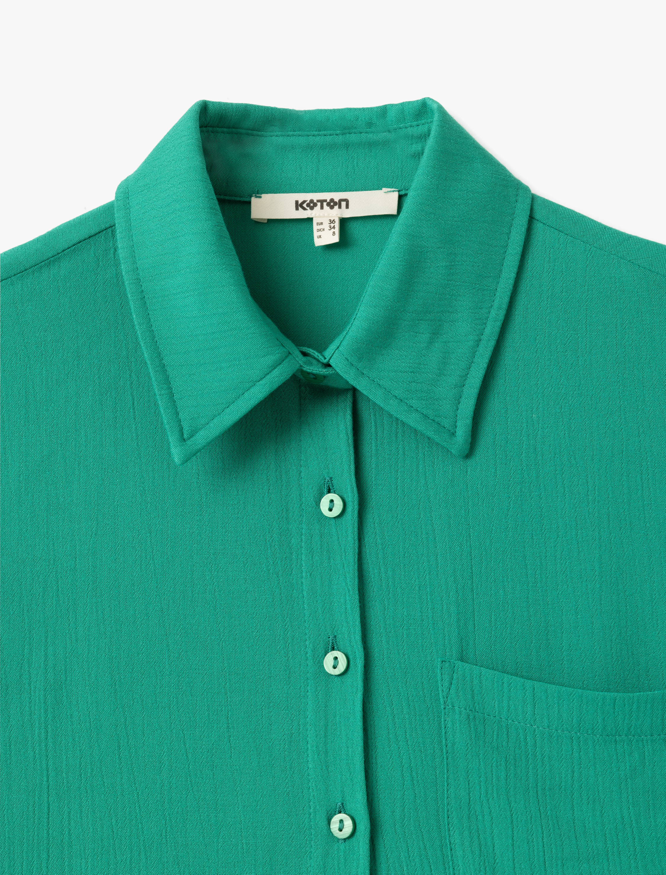   Cep Detaylı Kısa Kollu Viskon Crop Oversize Gömlek