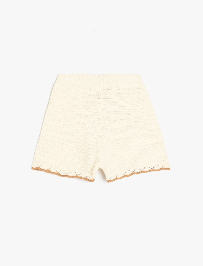 Kız Çocuk Pamuklu Beli Lastikli Ajurlu Triko Şort