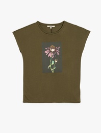 Kısa Kollu Bisiklet Yaka Çiçek Desenli Baskılı Tişört