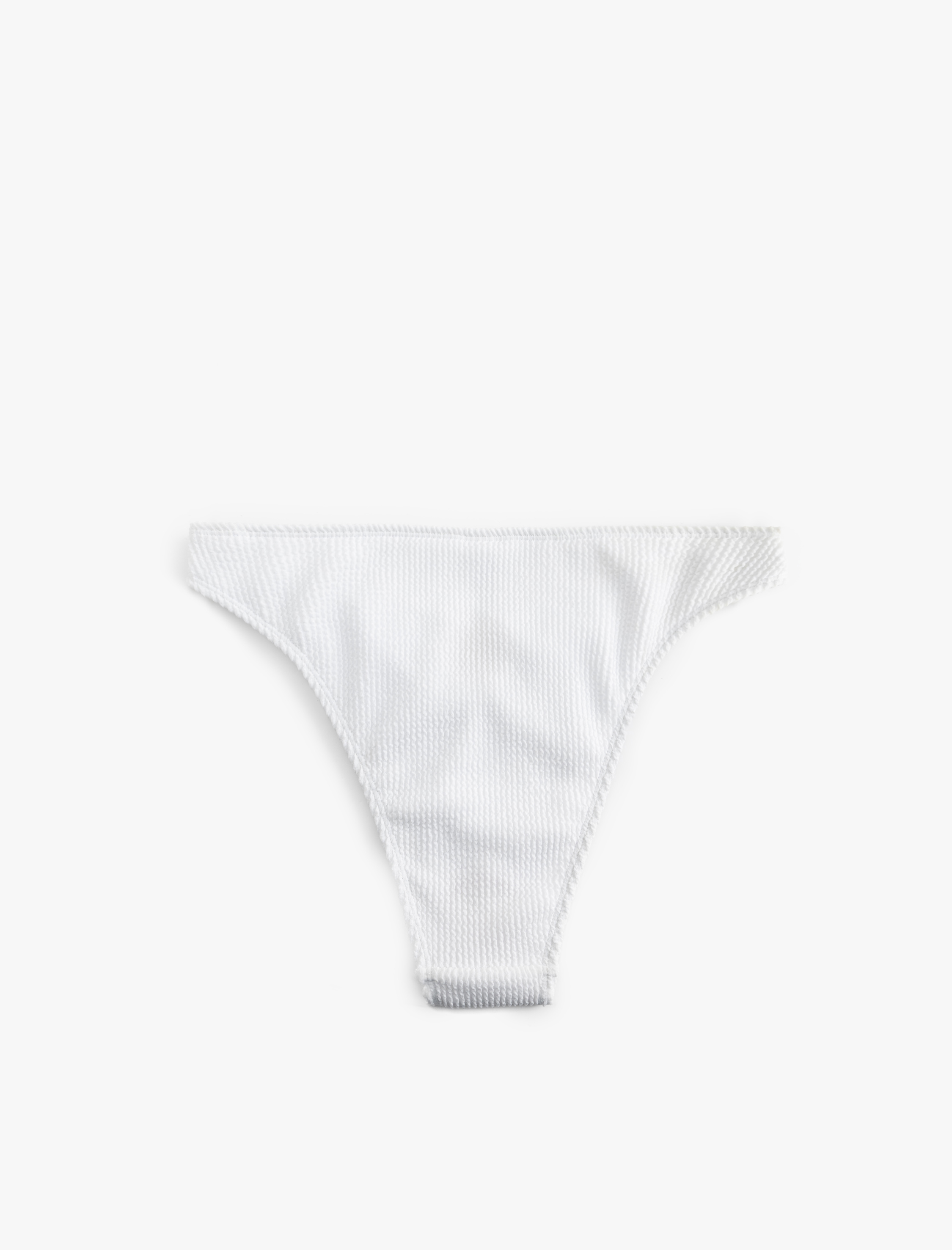   Deniz Kabuğu Metal Aksesuarlı Düşük Bel Bikini Altı