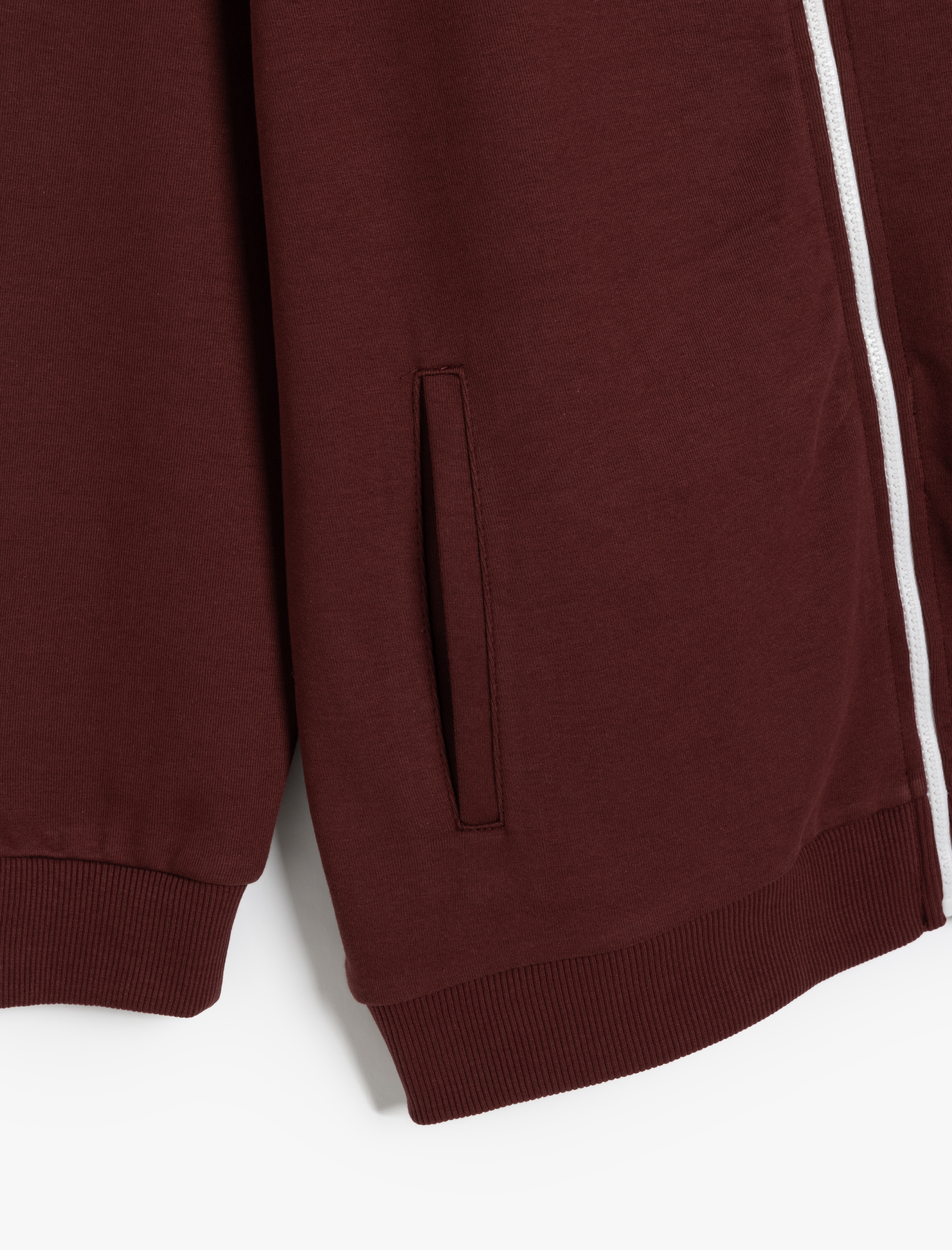   Uzun Kollu Pamuk Karışımlı Cep Detaylı Biyeli Fermuarlı Hırka