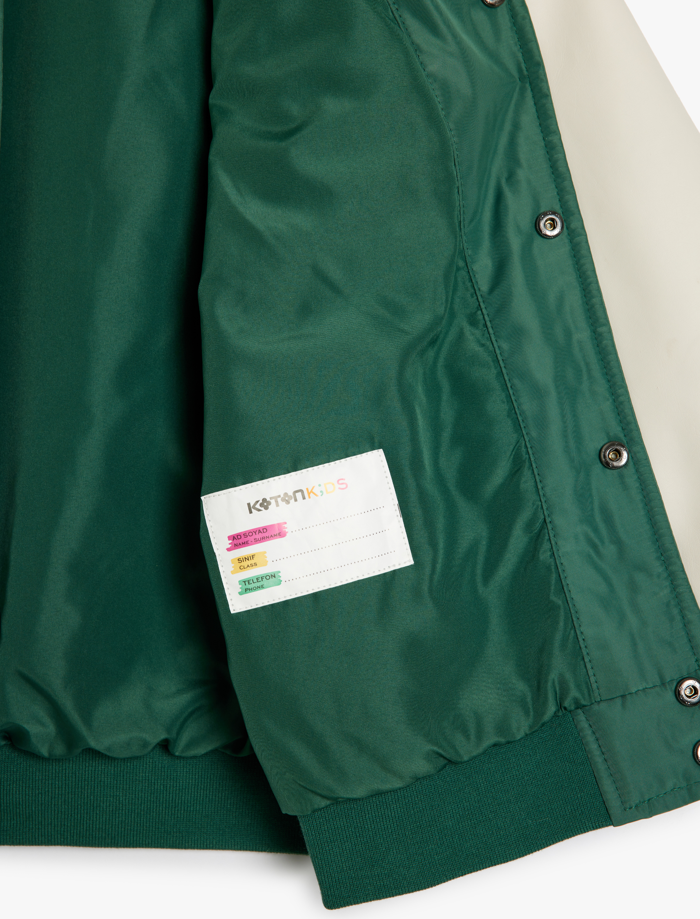  Kız Çocuk Aplike ve ve İşleme Detaylı Yuvarlak Yaka Uzun Kollu Bomber Kolej Ceket