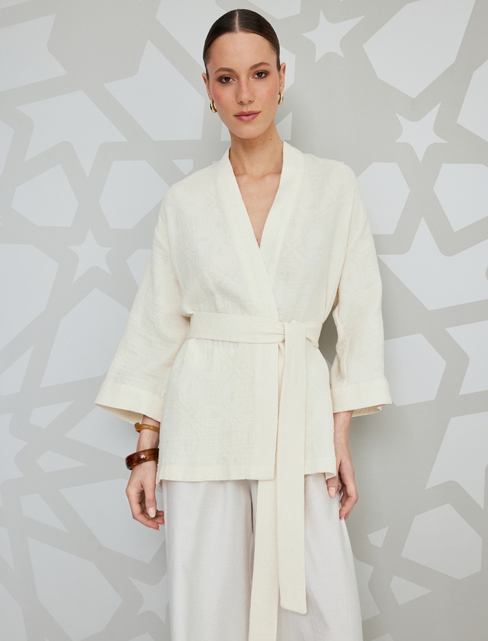  Pamuklu Kuşaklı Geniş Uzun Kollu Dokulu Kimono