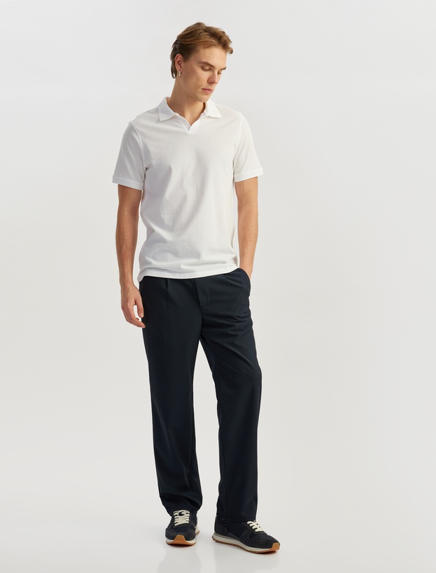 Pamuklu Pike Kumaş Kısa Kollu Regular Fit V Yaka Polo Tişört_1