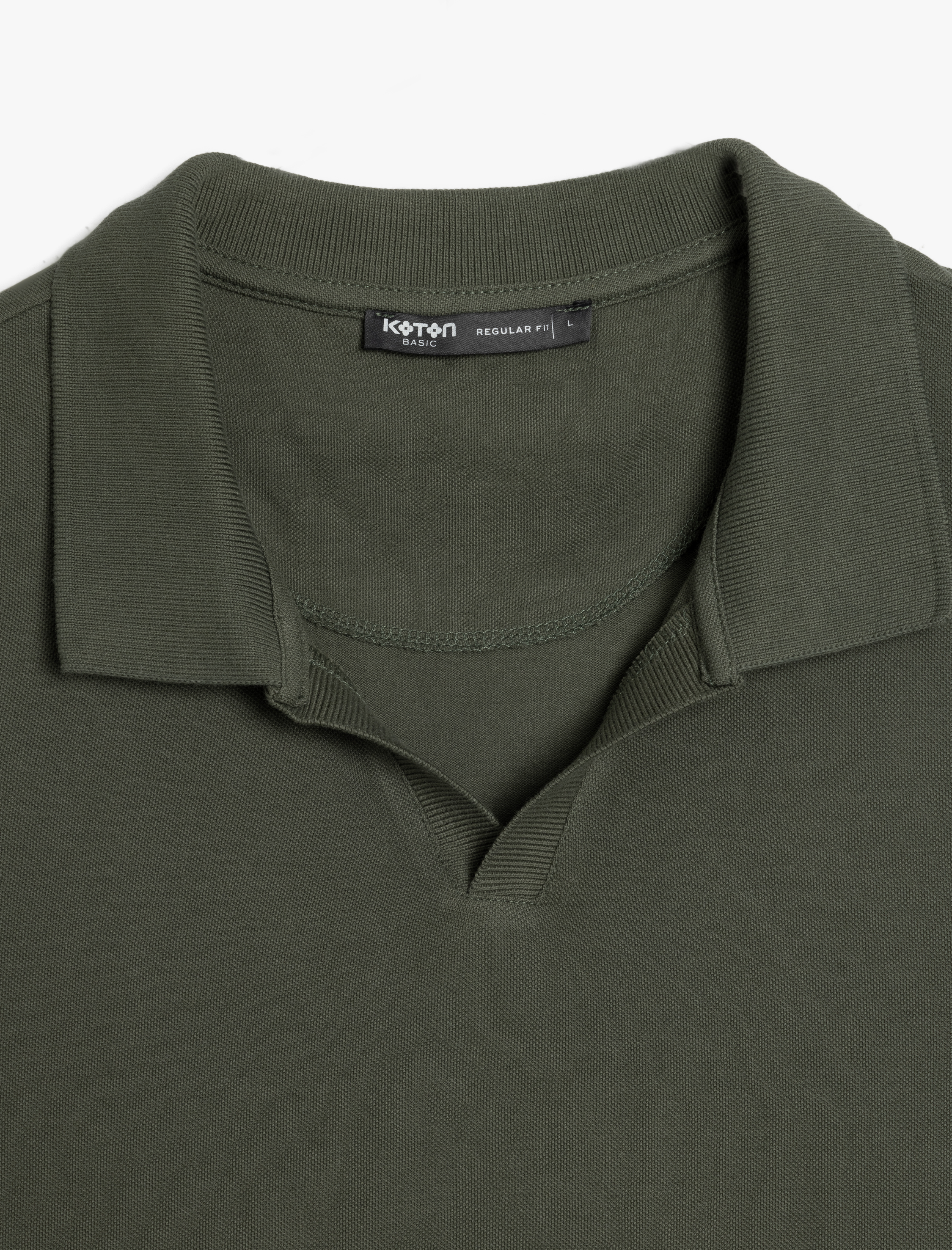 Pamuklu Pike Kumaş Kısa Kollu Regular Fit V Yaka Polo Tişört