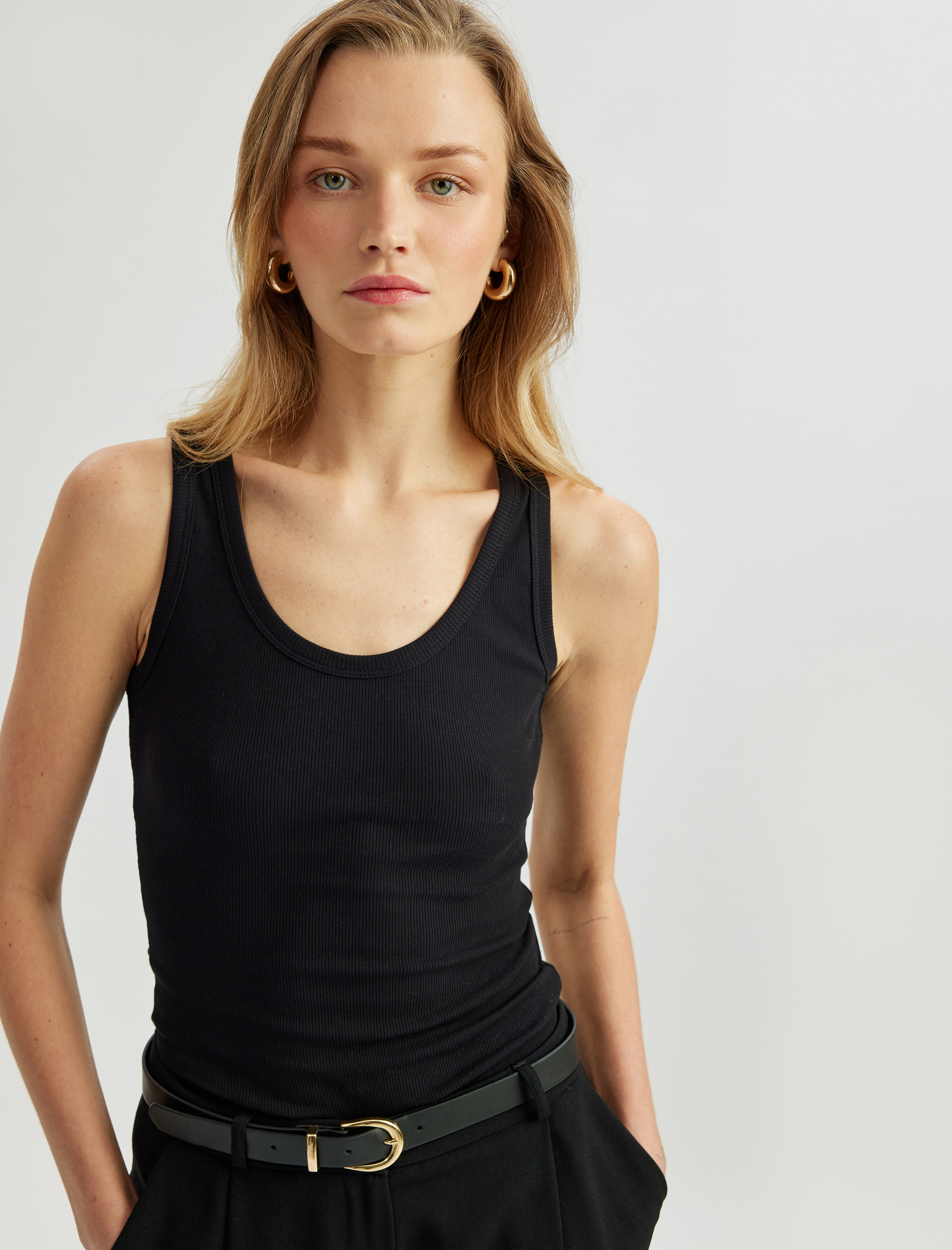   Regular Fit Pamuklu Kolsuz U Yaka Atlet