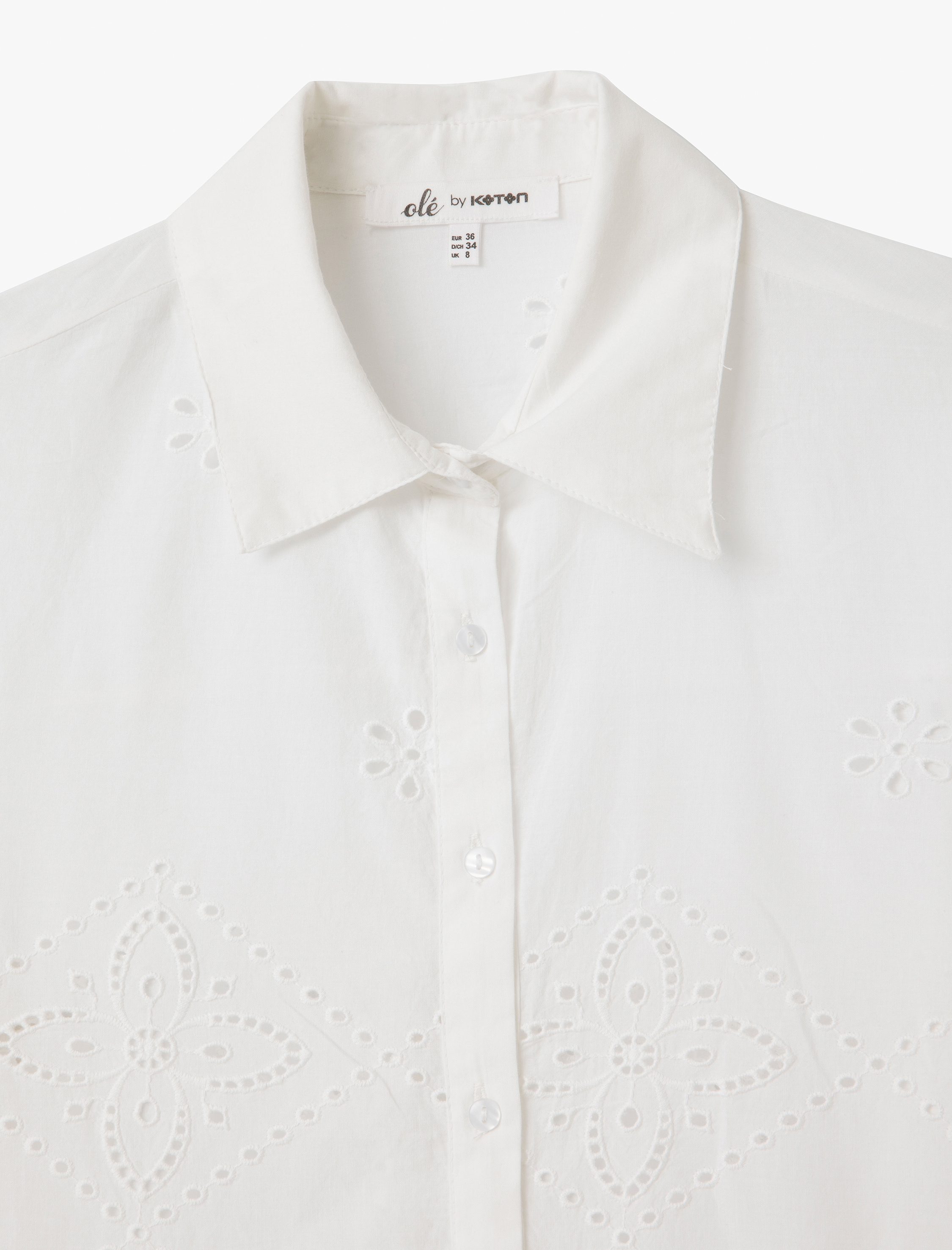   Düğmeli Fisto Detaylı Uzun Kollu Klasik Yaka Gömlek