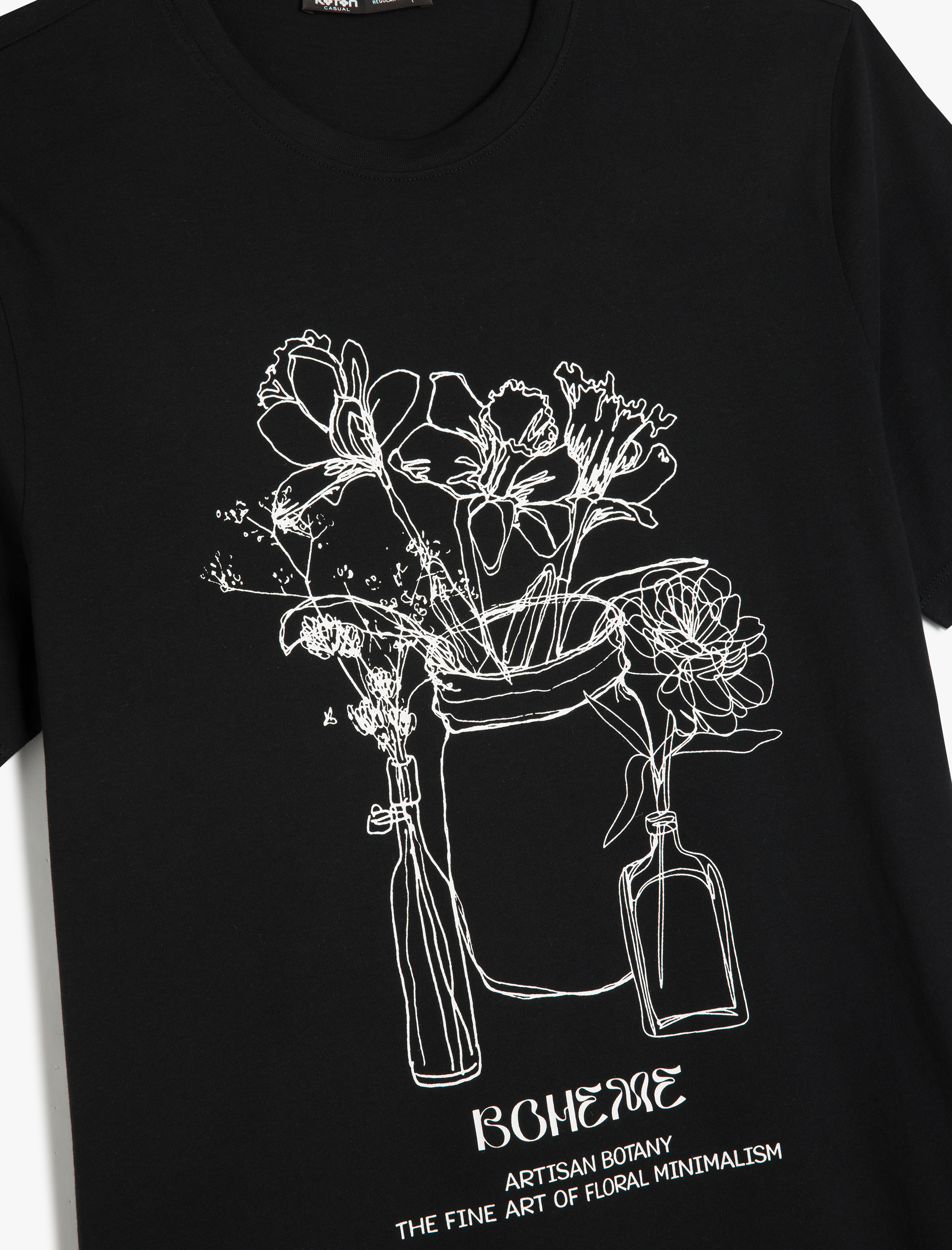   Bisiklet Yaka Regular Fit Sanatsal Baskılı Pamuklu Kısa Kollu Tişört